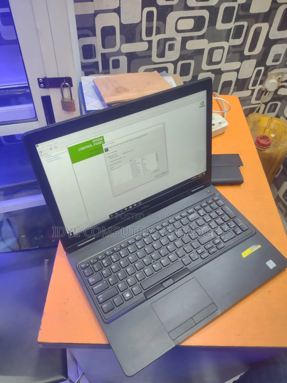 Laptop Dell Precision 3530 24GB Intel Core I5 SSD 512GB