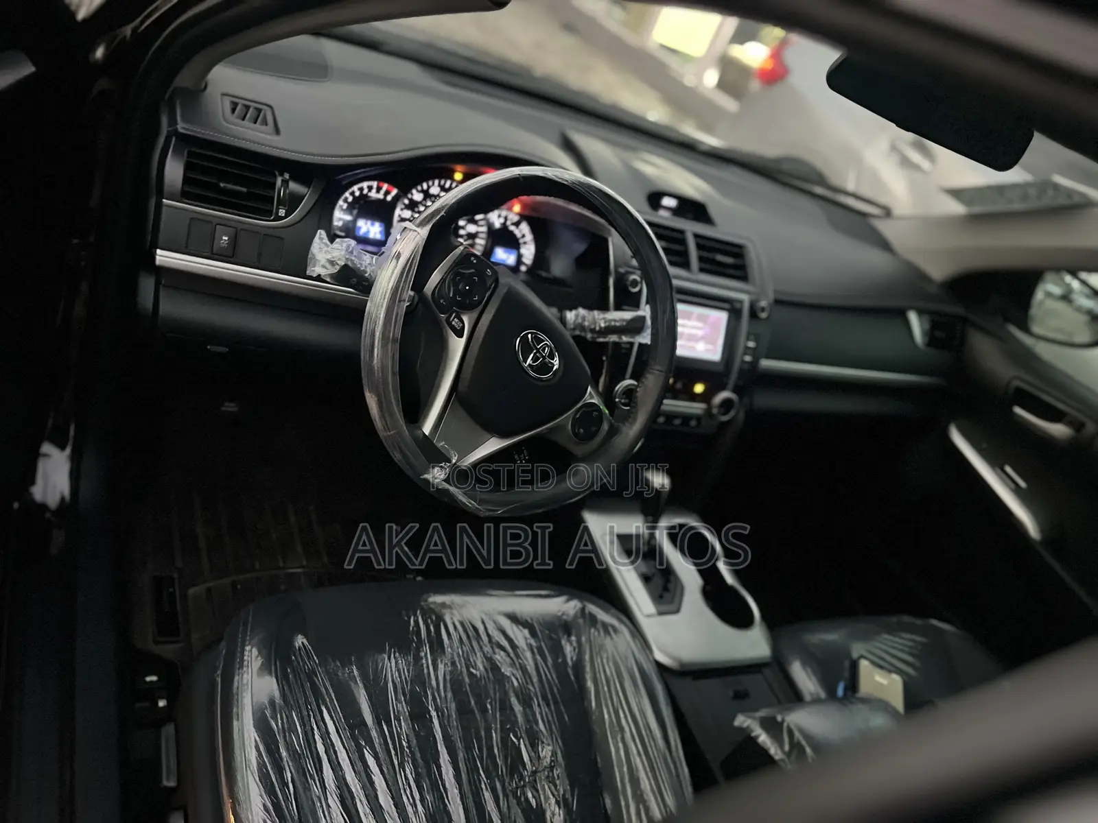 Toyota Camry SE 4dr Sedan (2.5L 4cyl 6A) 2012 Black