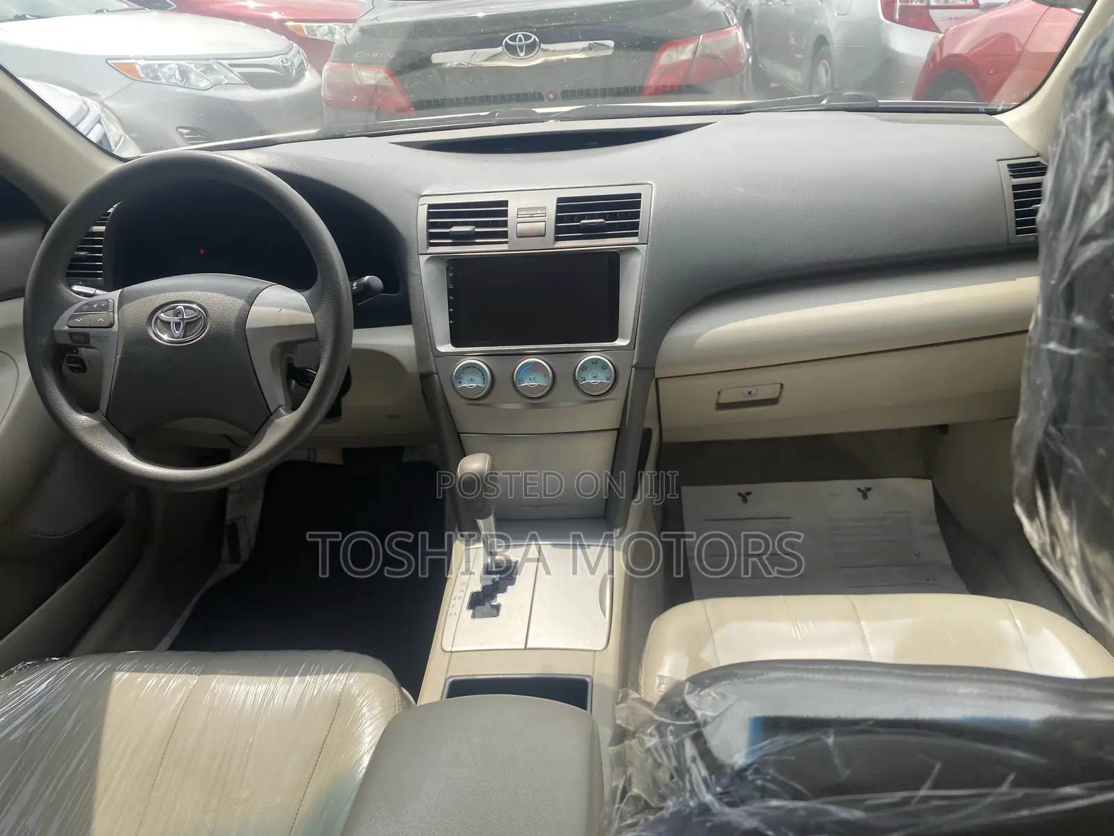 Toyota Camry LE 4dr Sedan (2.4L 4cyl 5A) 2009 Gold