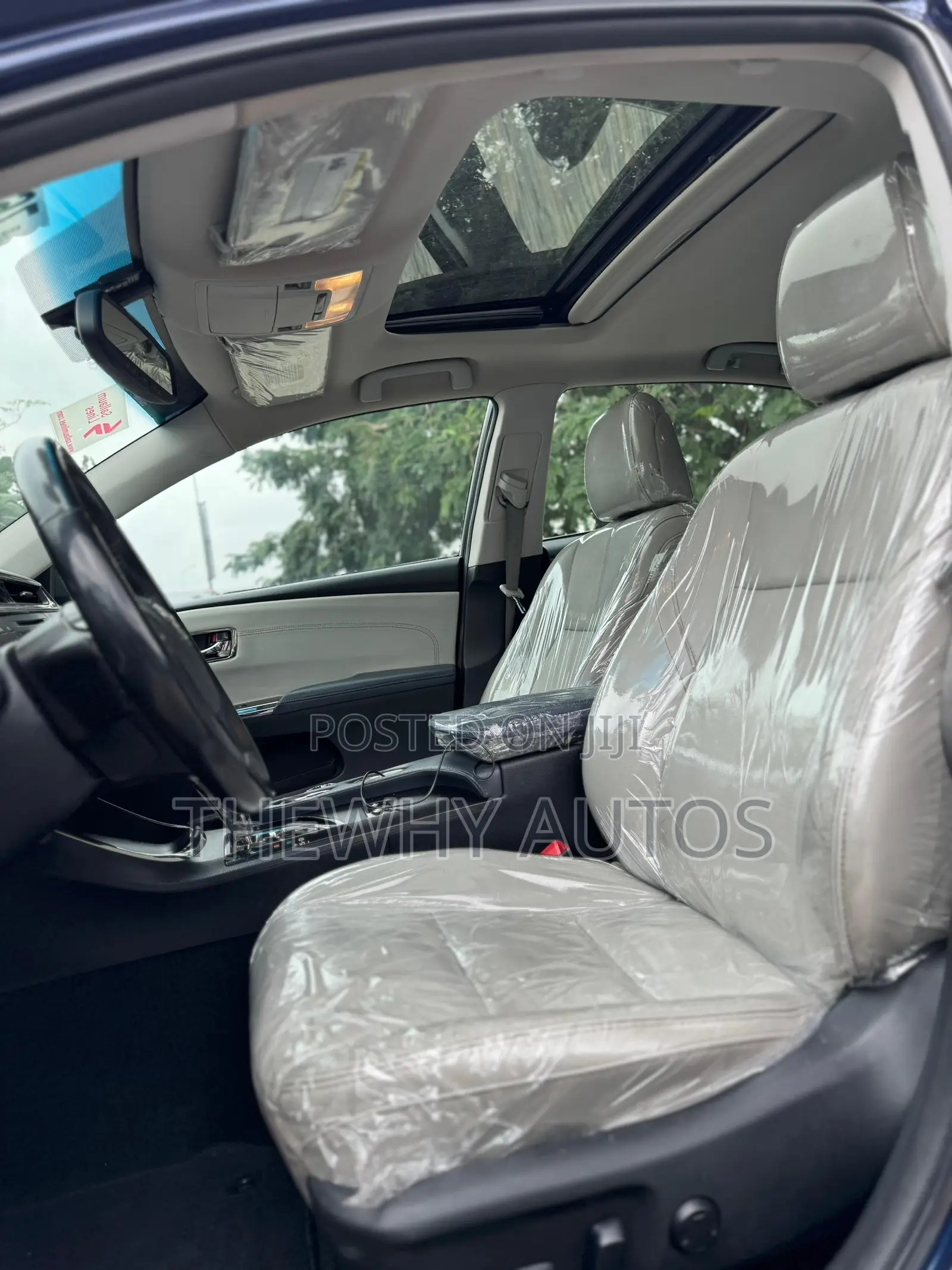 Toyota Avalon XLE Premium Sedan FWD (3.5L 6cyl 6A) 2013 Blue