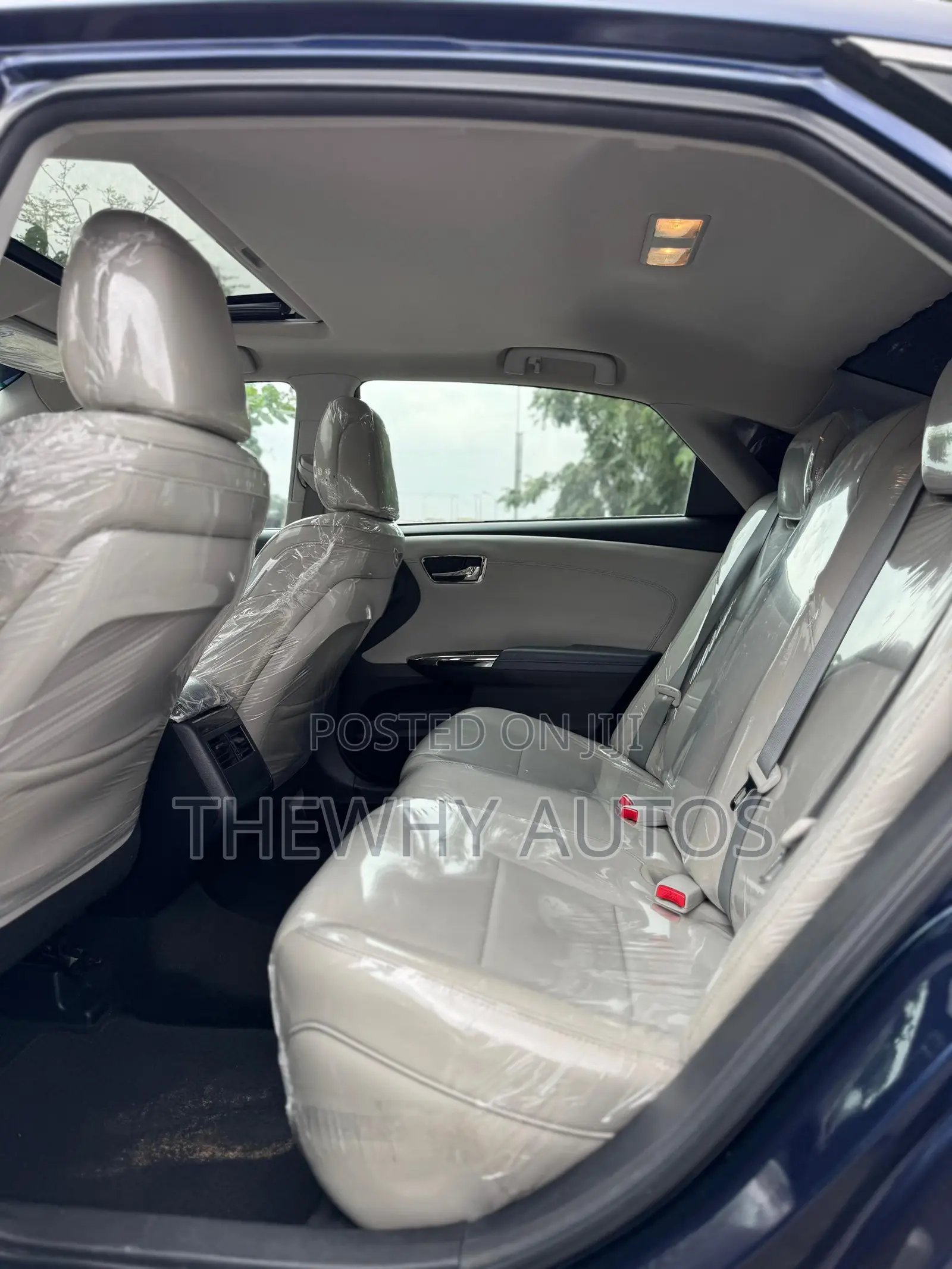 Toyota Avalon XLE Premium Sedan FWD (3.5L 6cyl 6A) 2013 Blue