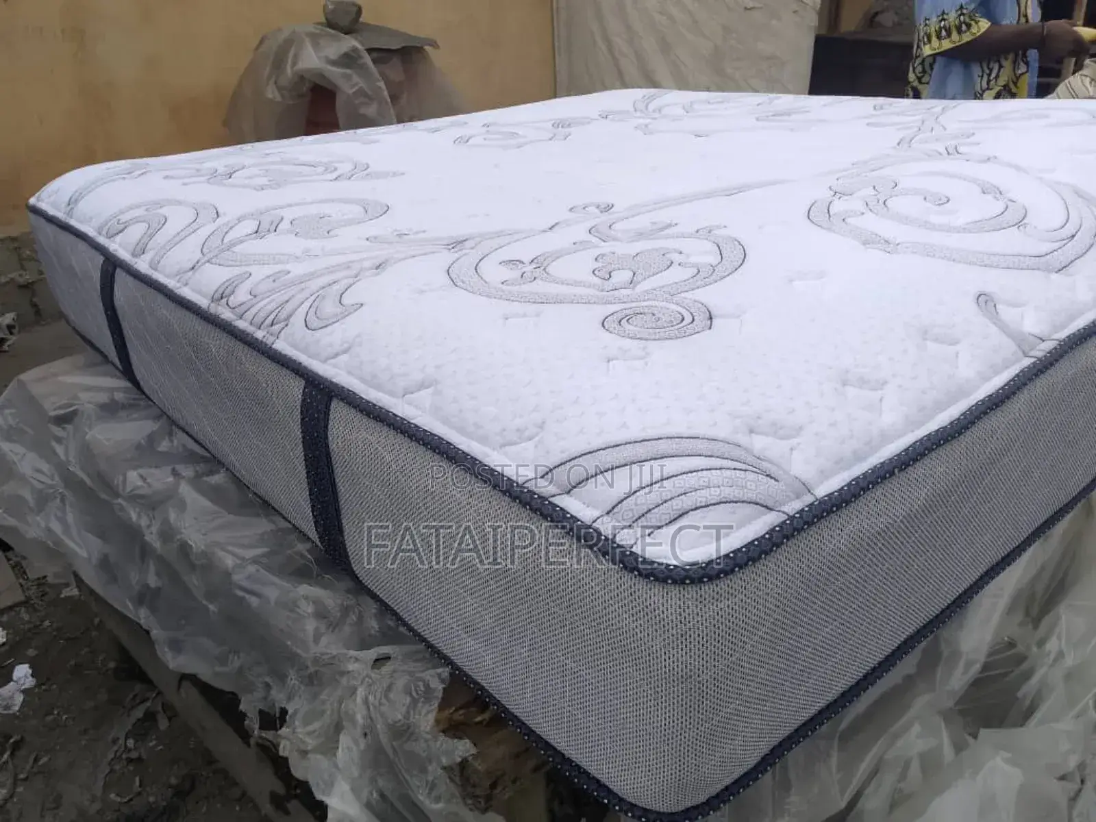 6/6 Canadian Semi Orthorpedic Spring Mattress for Back Pain