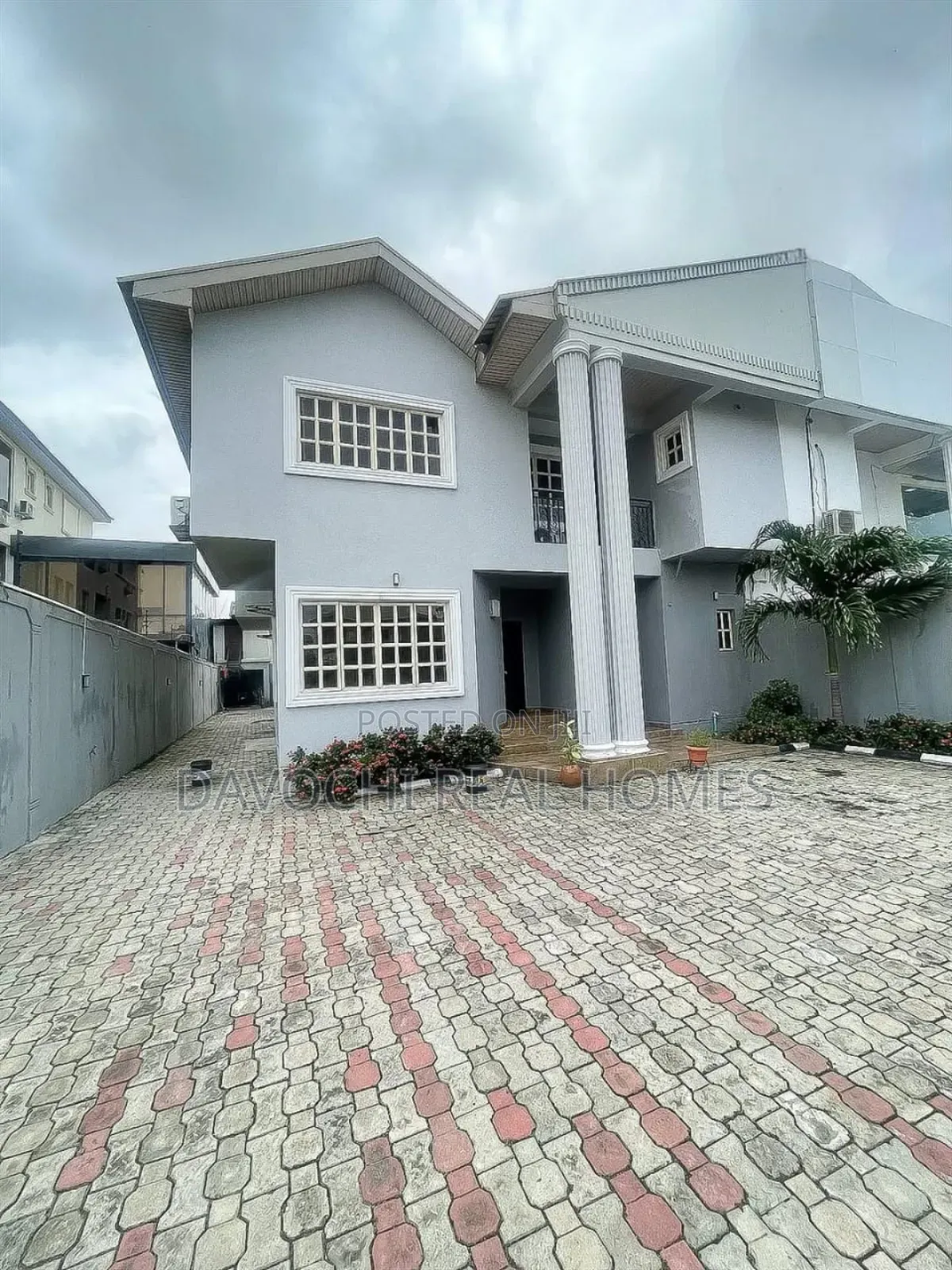 4bdrm Duplex in Lekki Phase One for rent