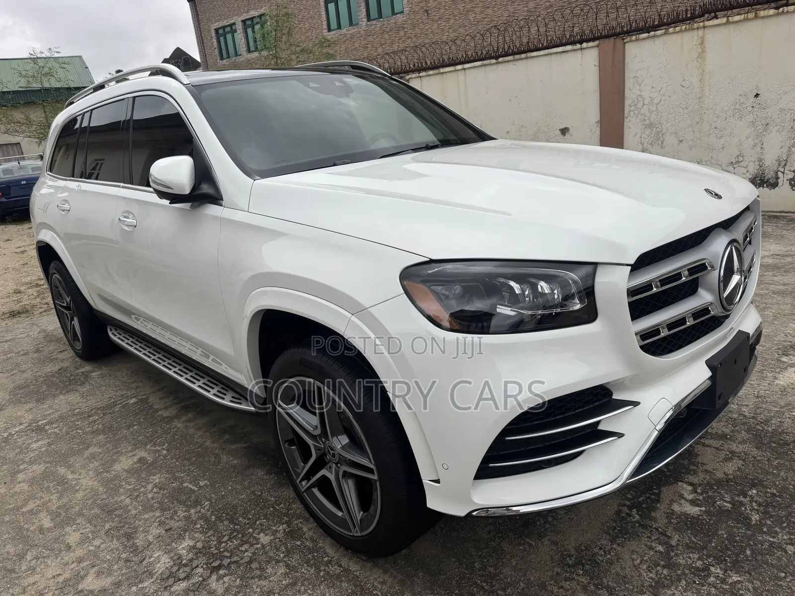 Mercedes-Benz GLS-Class 2022 White