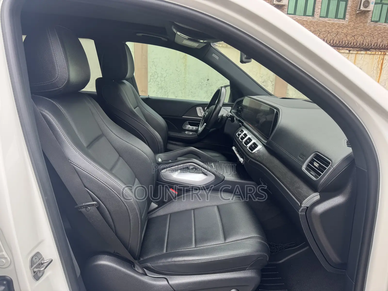 Mercedes-Benz GLS-Class 2022 White
