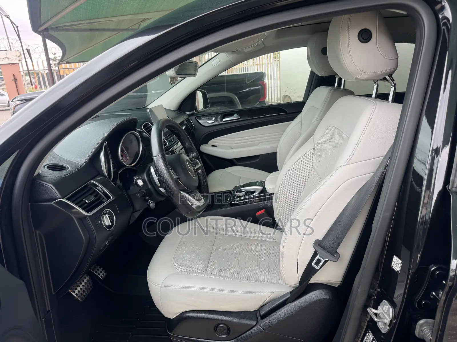 Mercedes-Benz GLE43 3.0 AWD 2017 Black