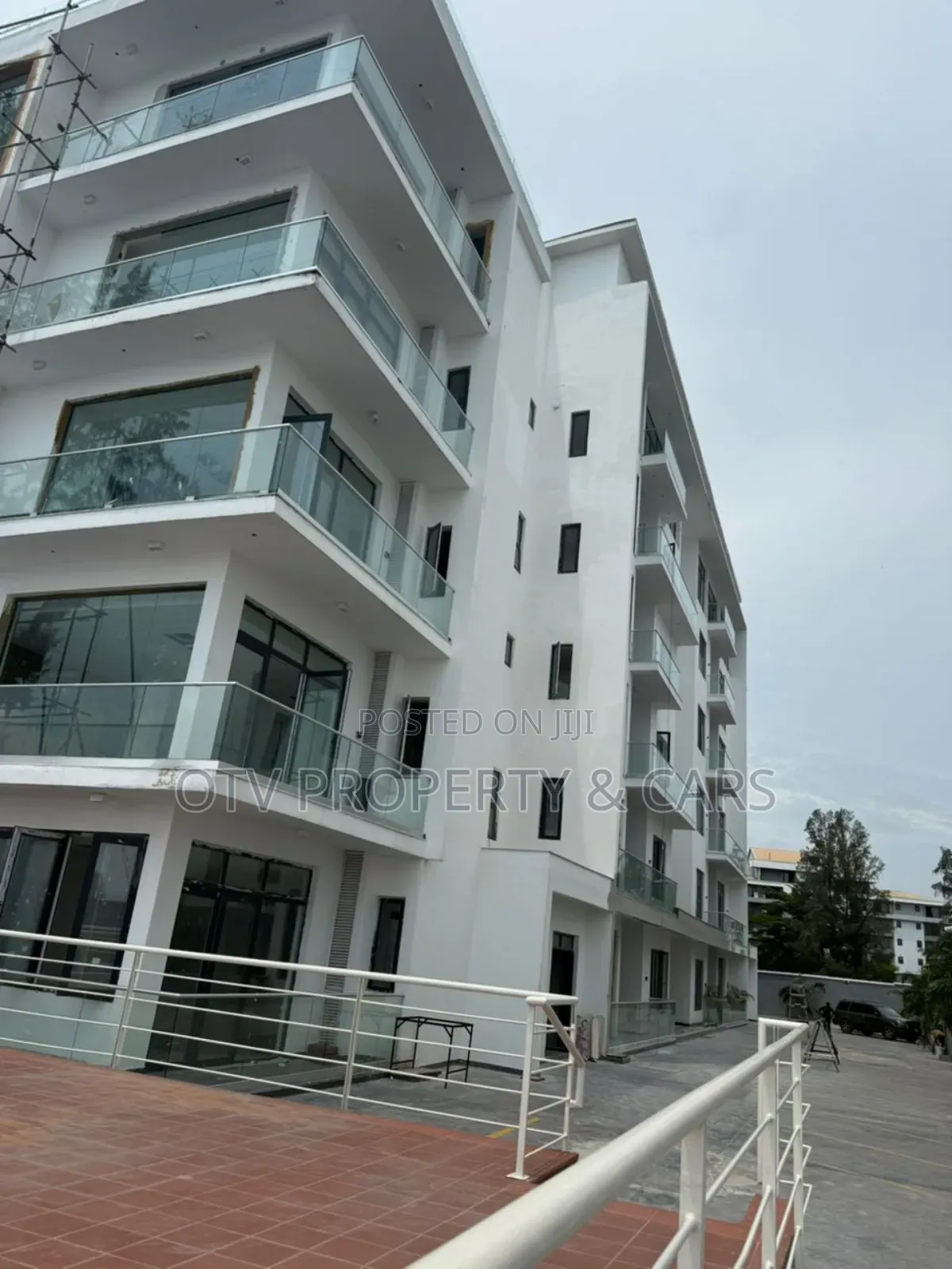 Furnished 2bdrm Apartment in Banana Island for rent