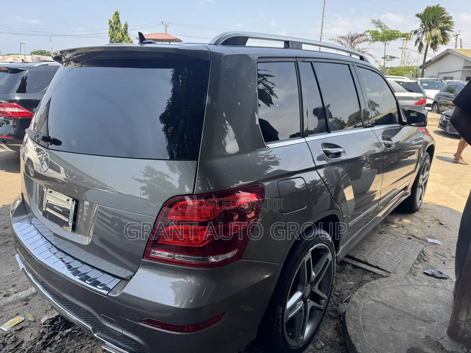 Mercedes-Benz GLK-Class Base GLK 350 4dr AWD 4MATIC (3.5L 6cyl 7A) 2015