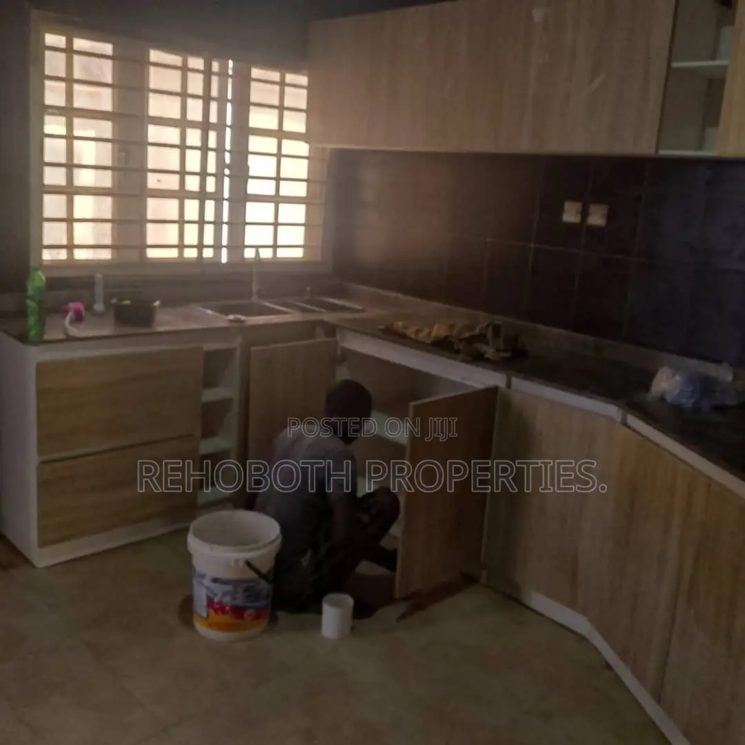 5bdrm Duplex in Aare, Ibadan for rent