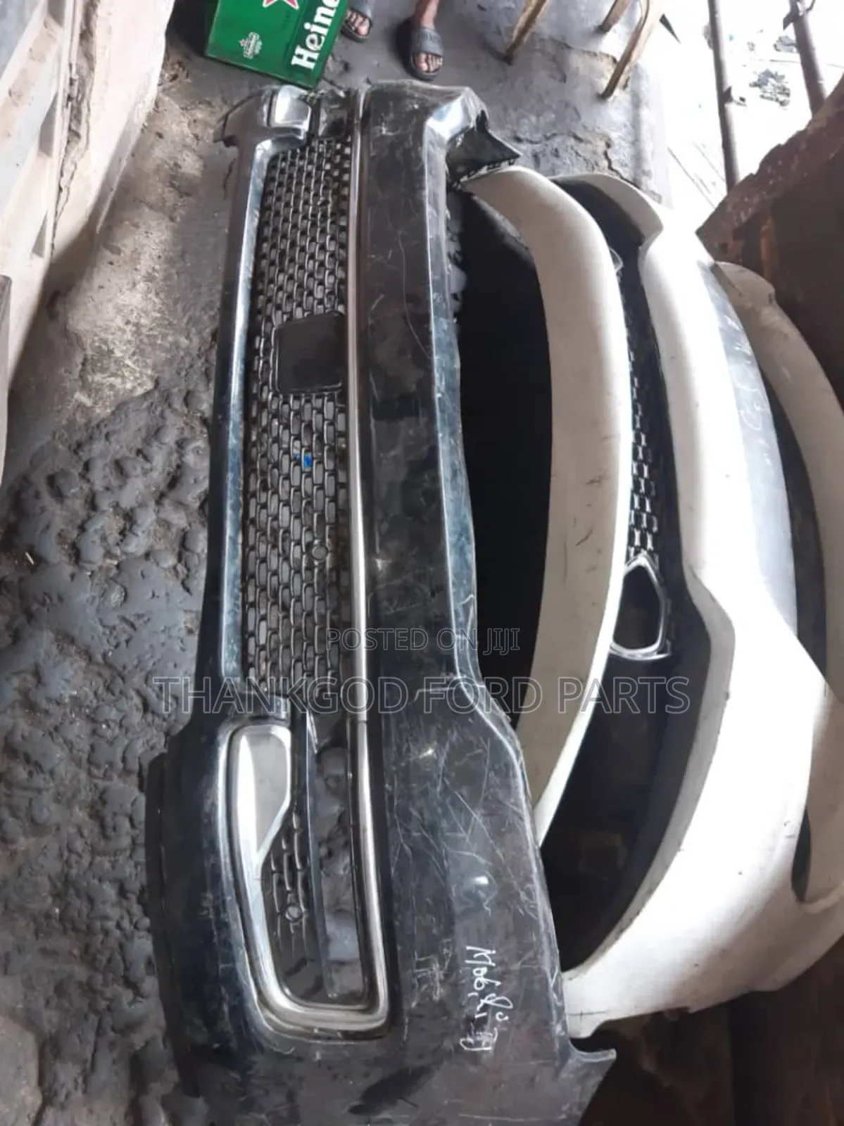 Front Bumper Jeep Wagoneer