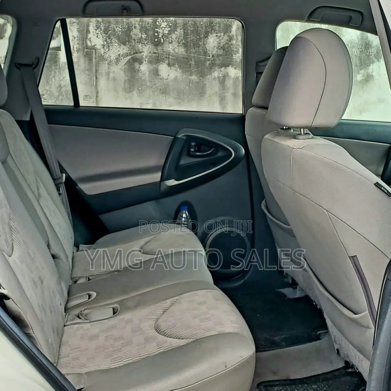 Toyota RAV4 2012 White