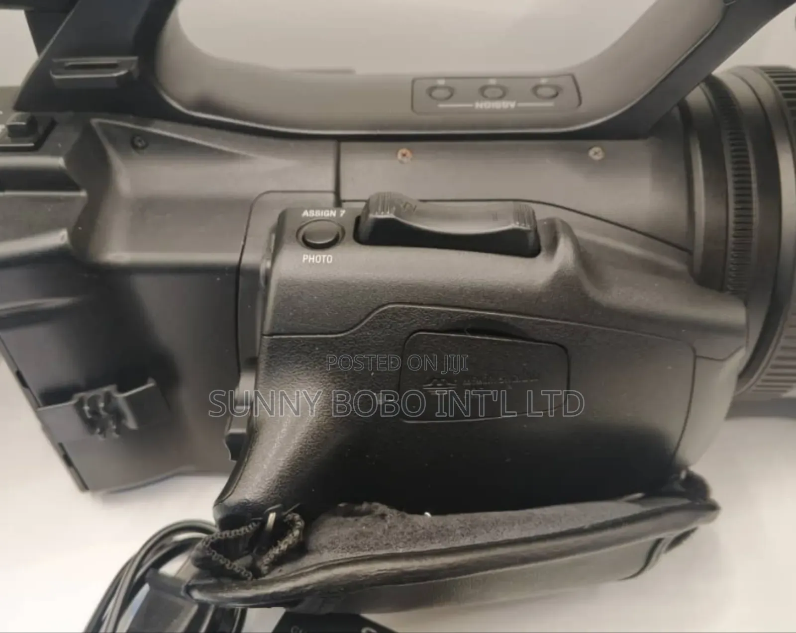 Sony HVR-Z5 Camera