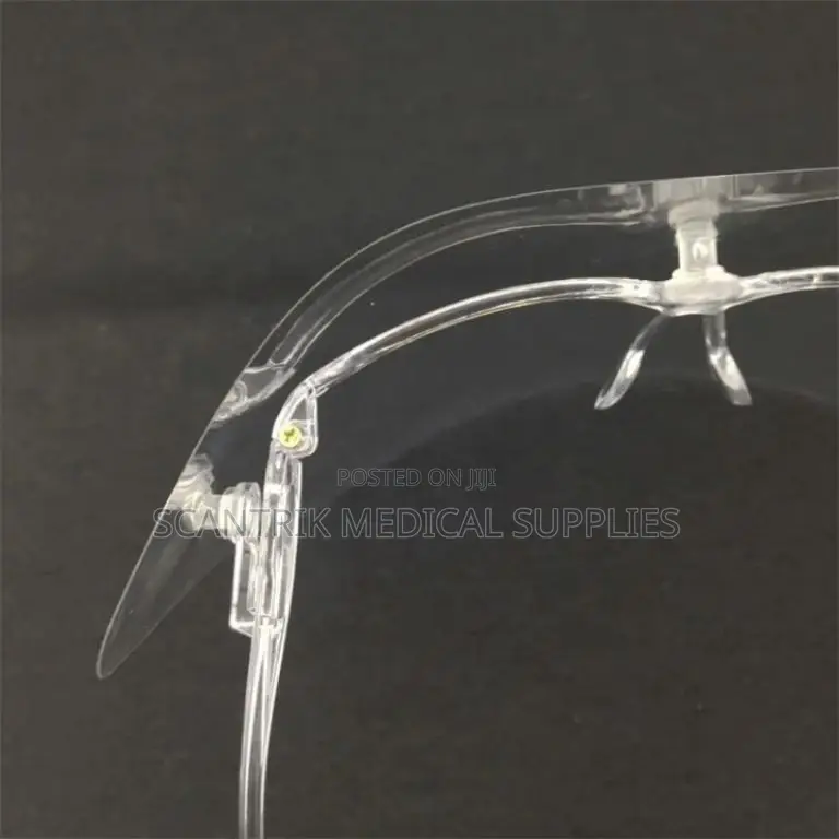Medical Face Shield With Eyewear Support