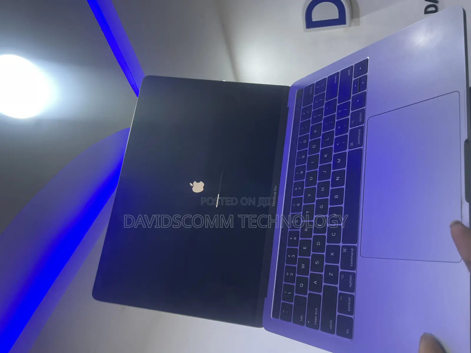 Laptop Apple MacBook Pro M1 8GB Apple M1 SSD 256GB