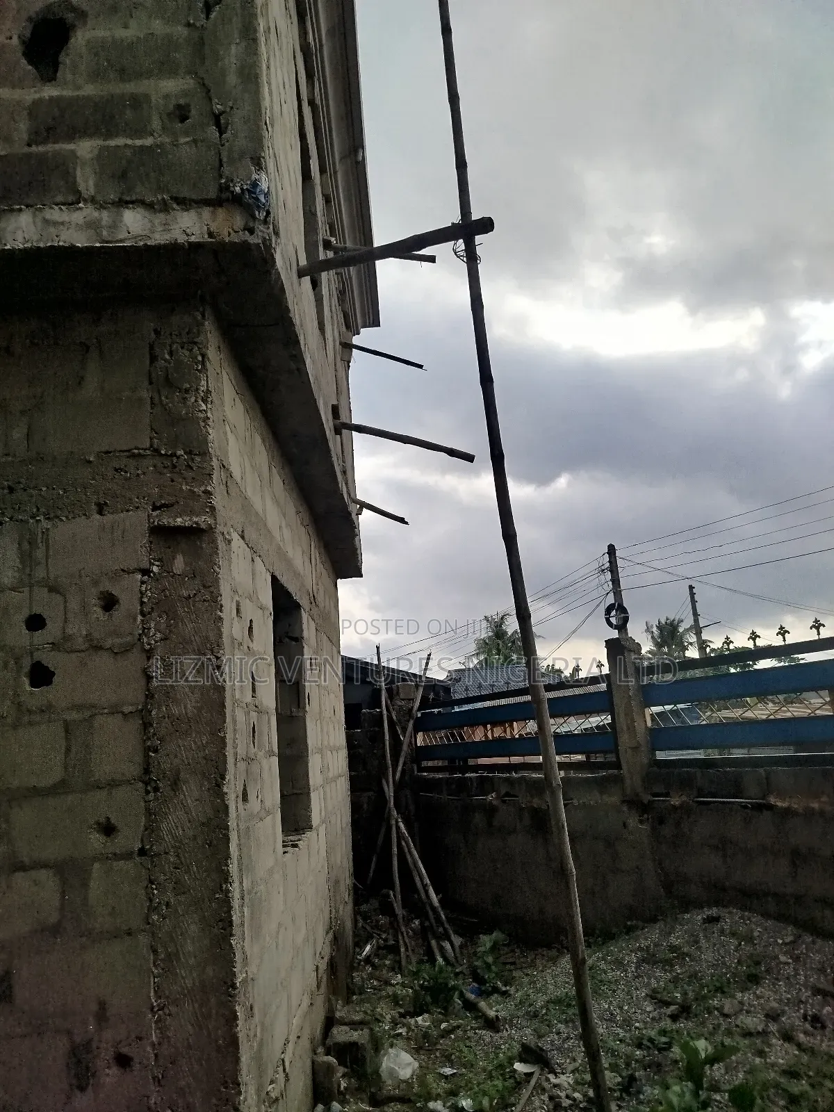 1bdrm Block of Flats in Egan, Igando / Ikotun/Igando for sale
