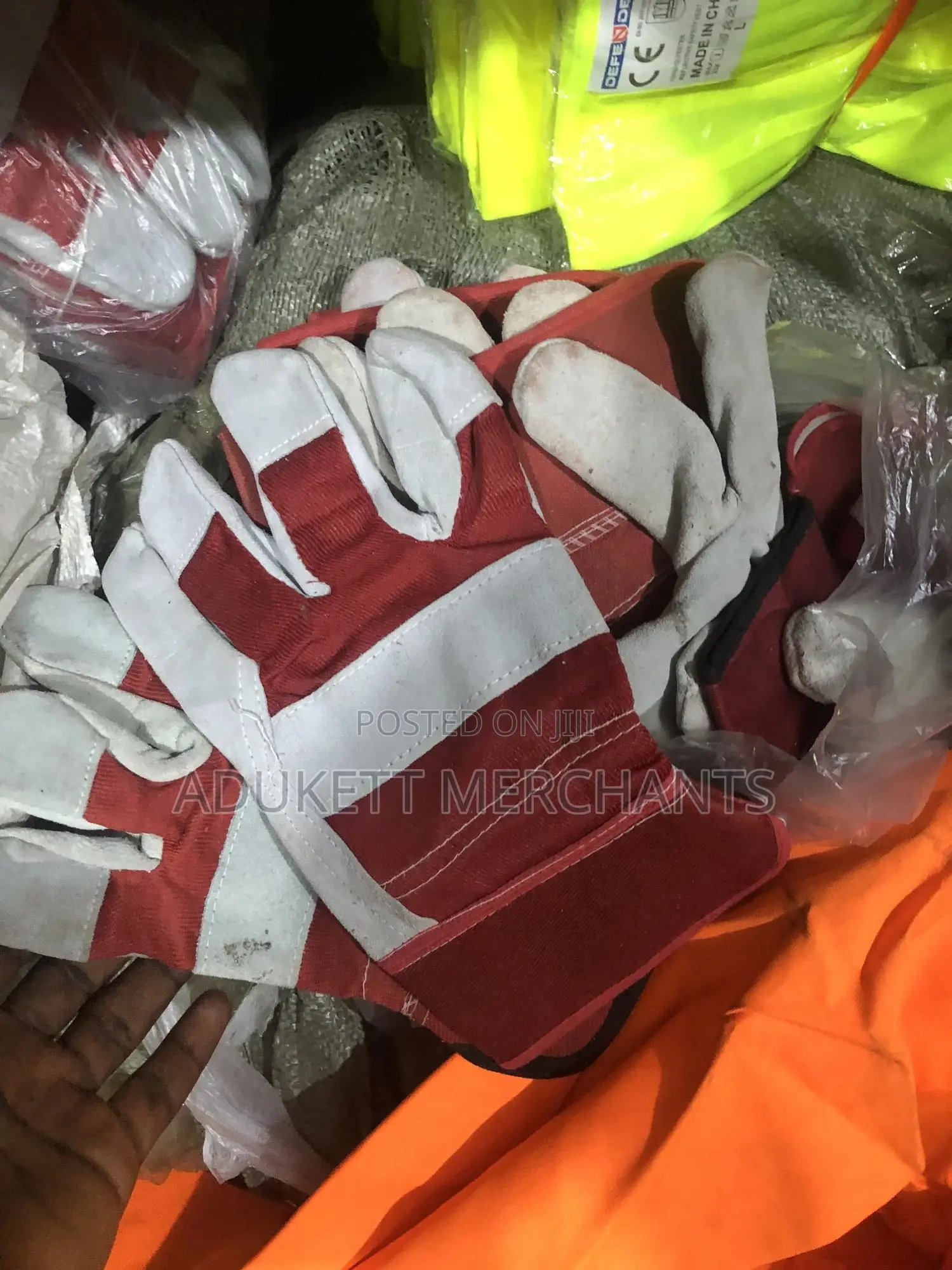 Safety Gloves (Dozen)