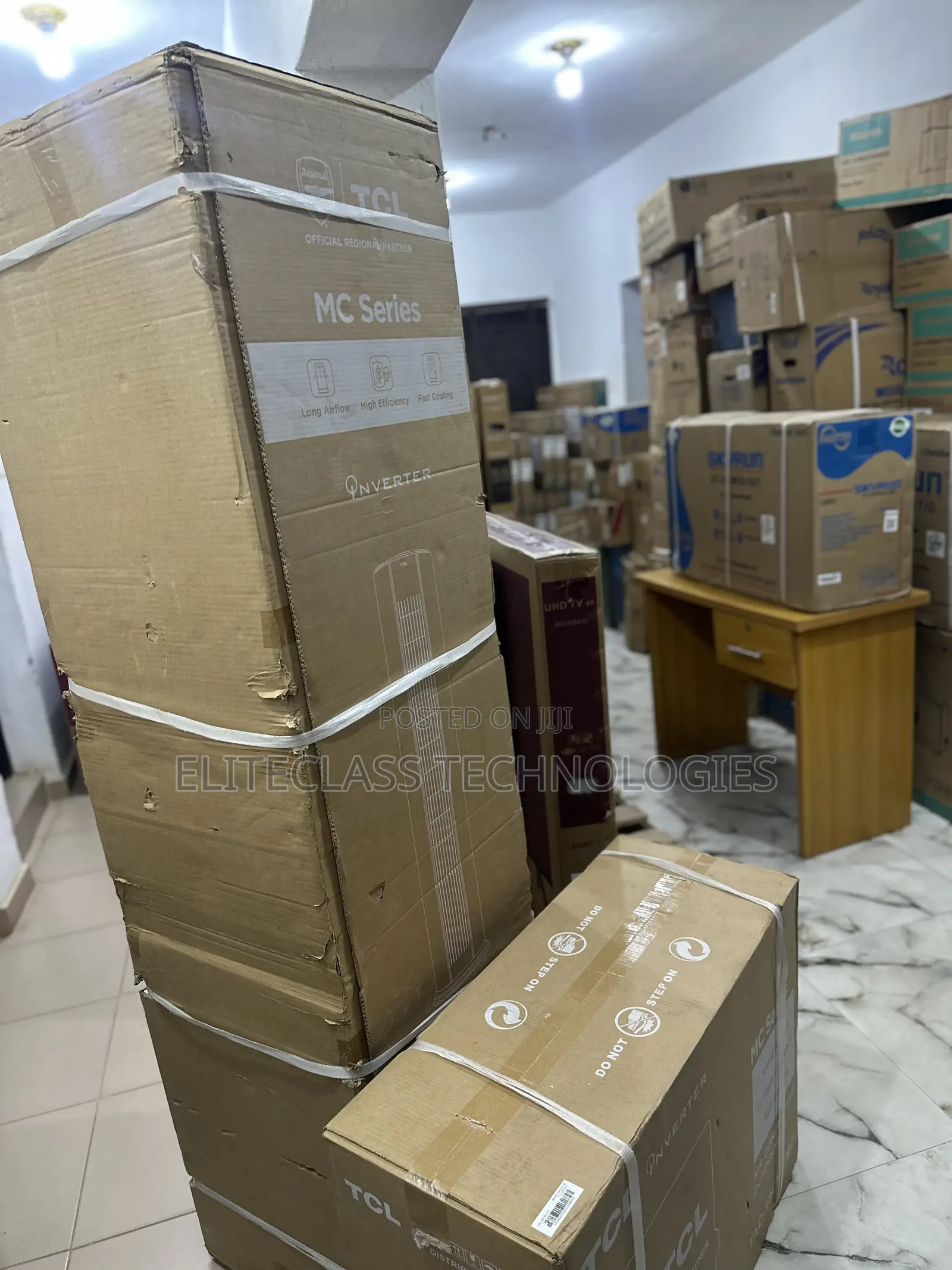 TCL Quietbreeze 2 Hp Floor Standing Ac (Tac-18cfd/McI).