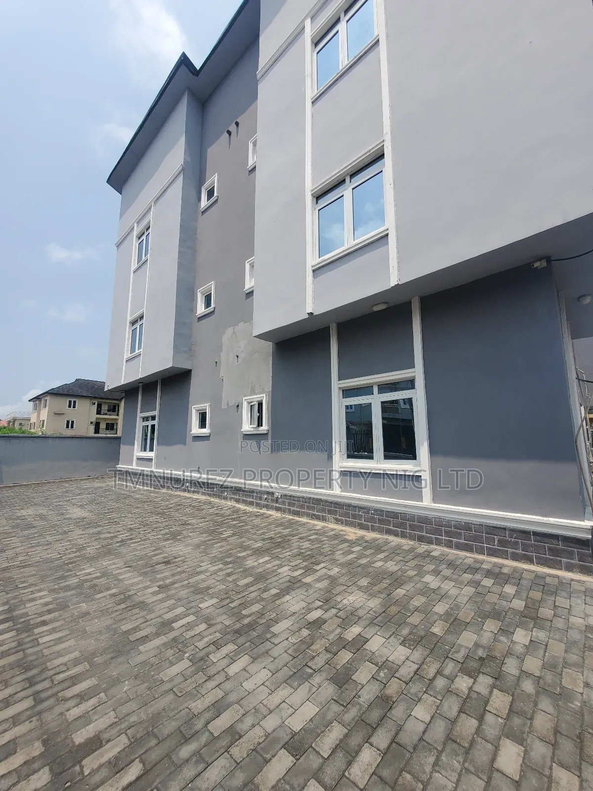 2bdrm Apartment in Lekki County for rent