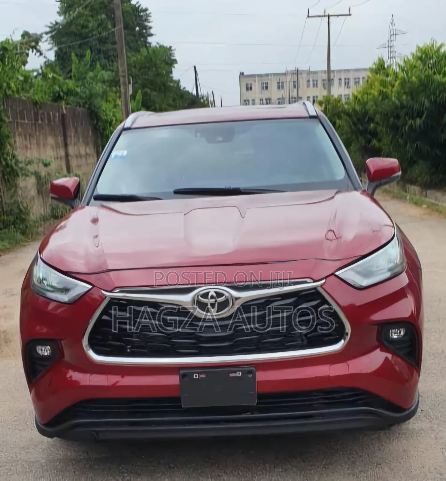Toyota Highlander XLE FWD 2023 Red