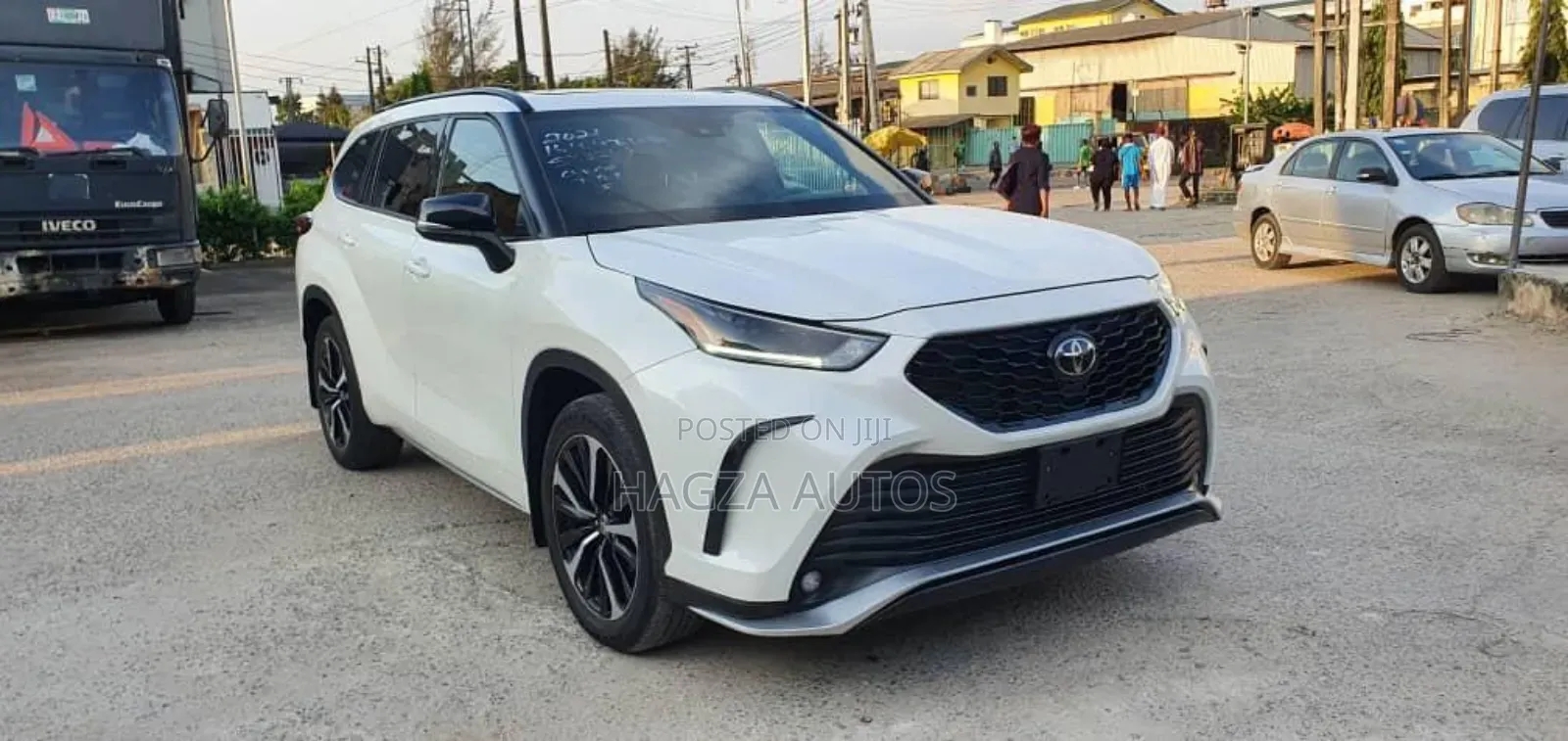 Toyota Highlander XSE 2021 White