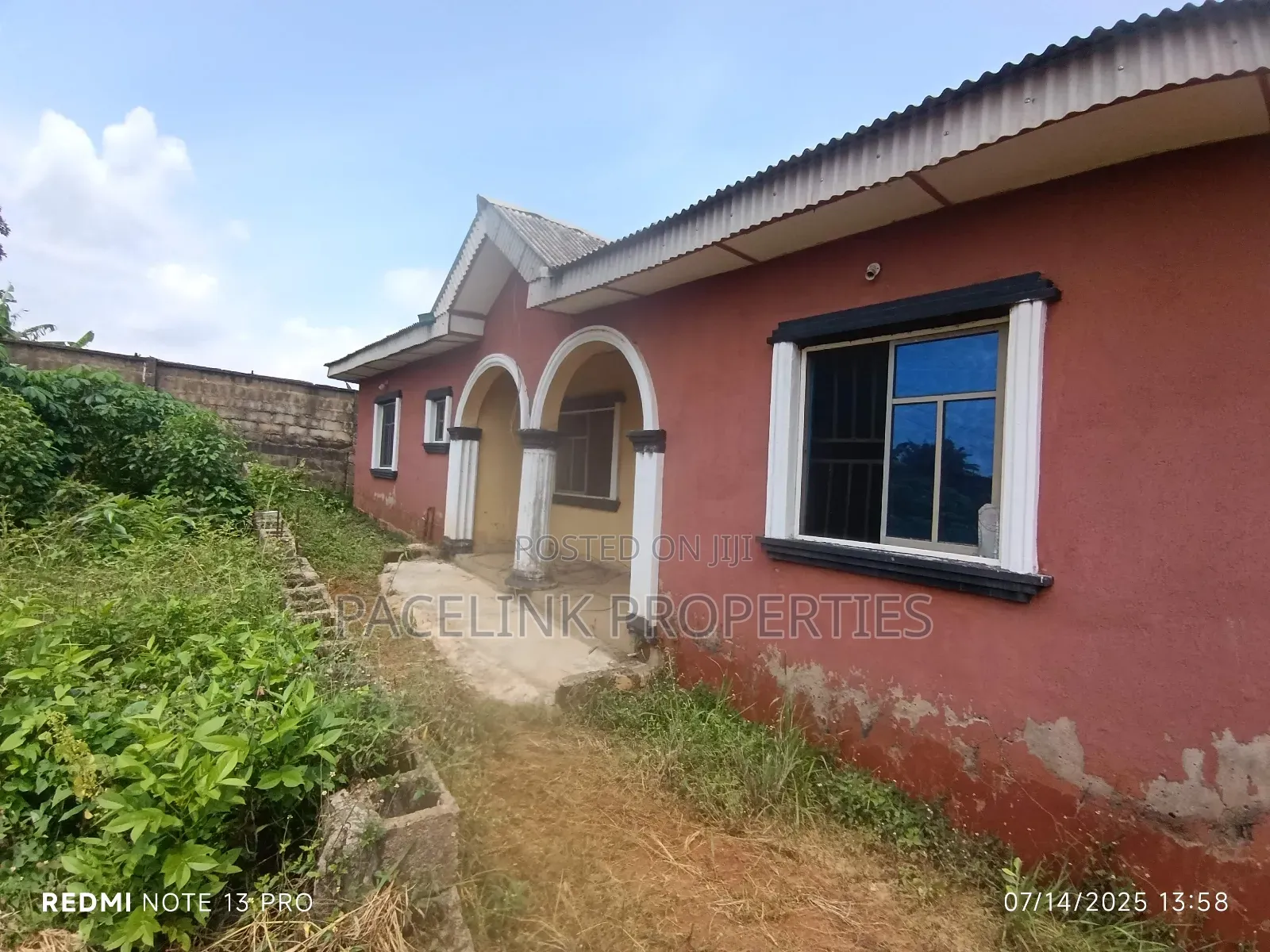 4bdrm Bungalow in Ado-Odo/Ota for sale