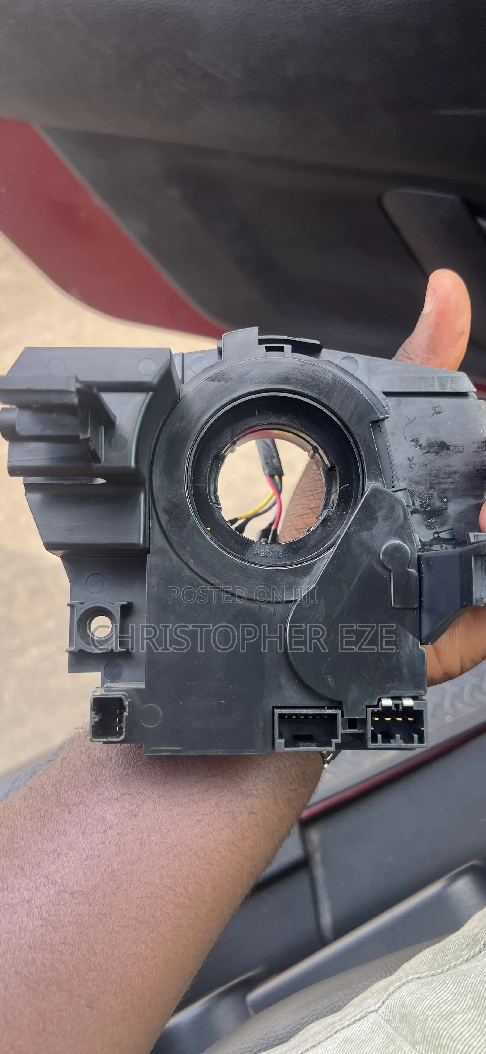 Jeep Wrangler Horn Contact or Flex