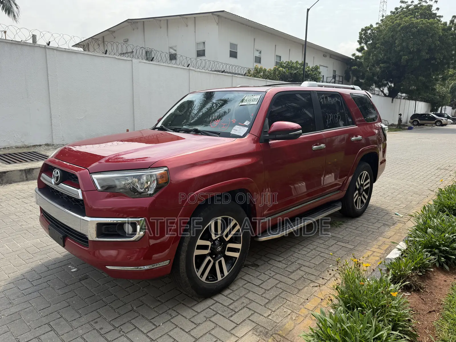 Toyota 4-Runner Limited 4dr SUV 4WD (4.0L 6cyl 5A) 2015 Red