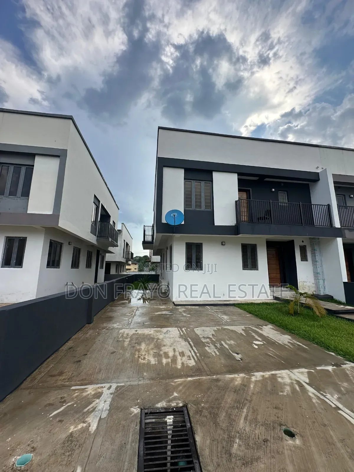 4bdrm Duplex in Jericho Estate for sale