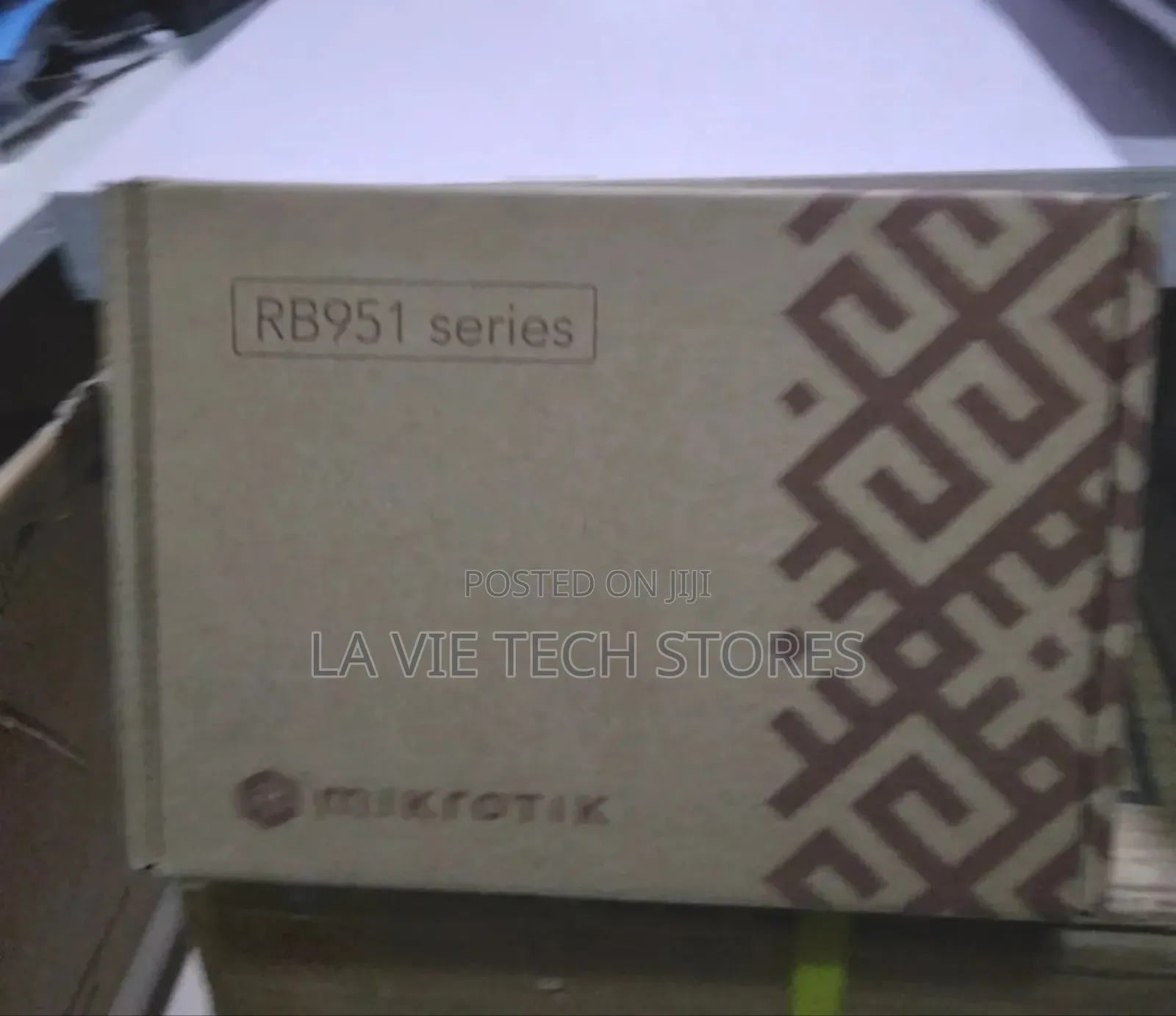 Mikro Tik Mikrotik Wireless Router - Rb951ui - 2hnd