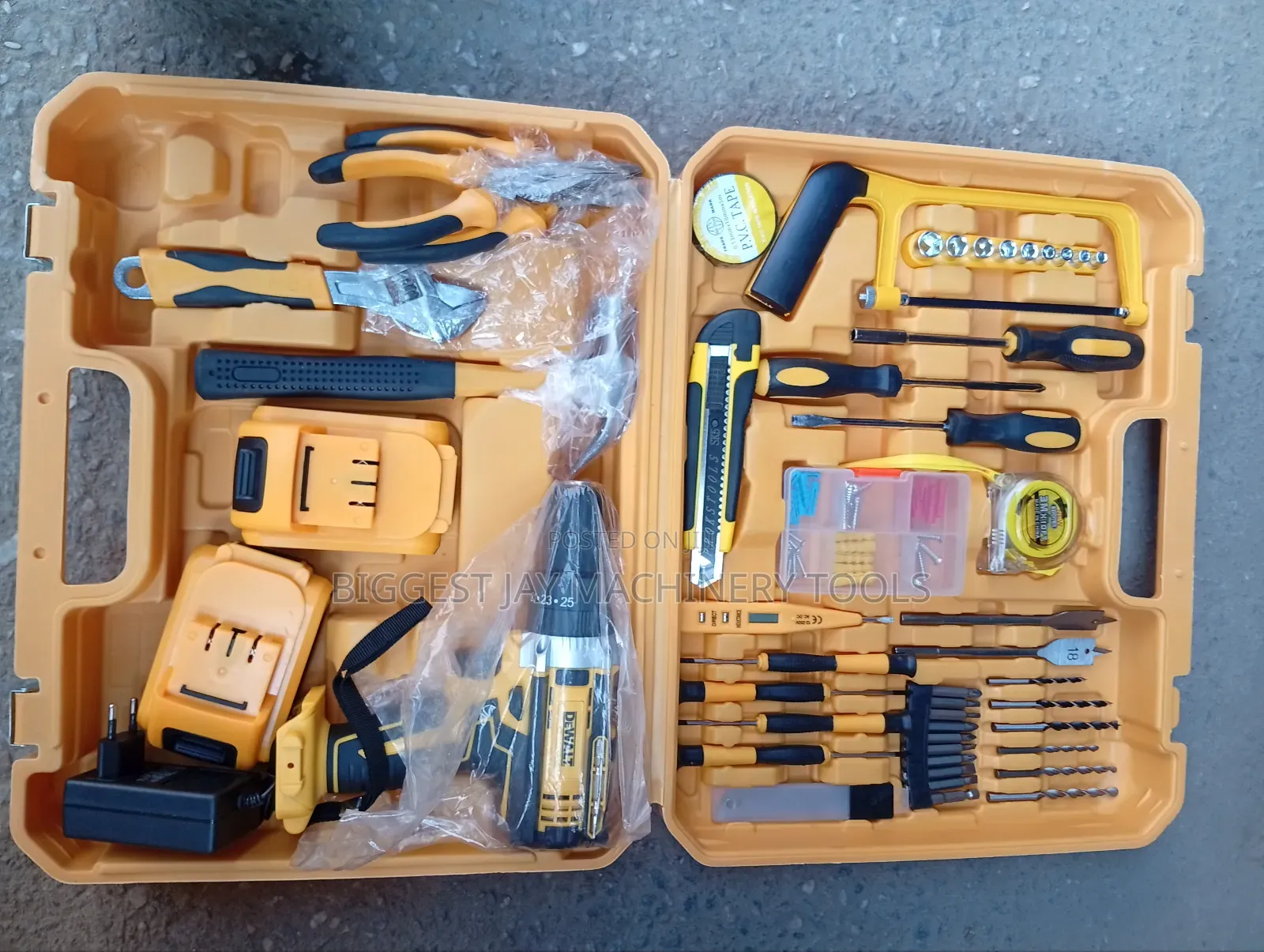 Dewalt Screw Machine With Tools 48v