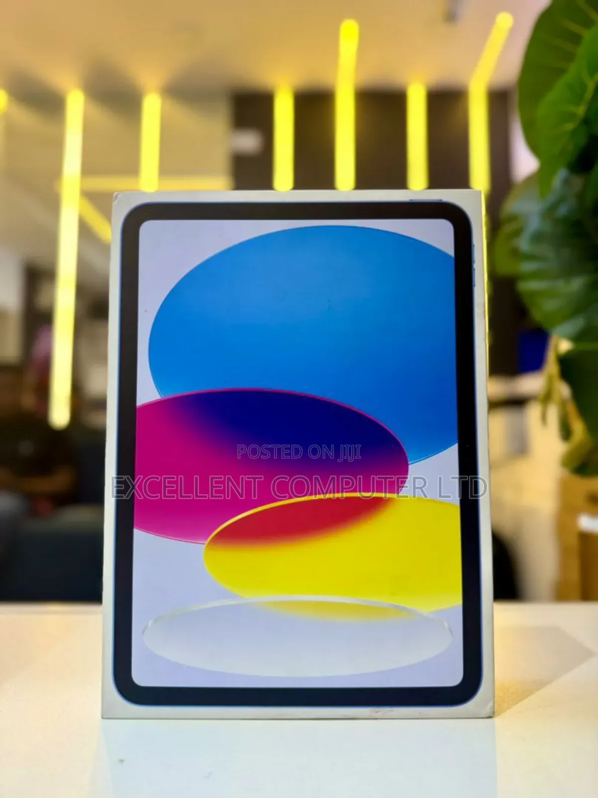New Apple iPad (2025) 256 GB Silver