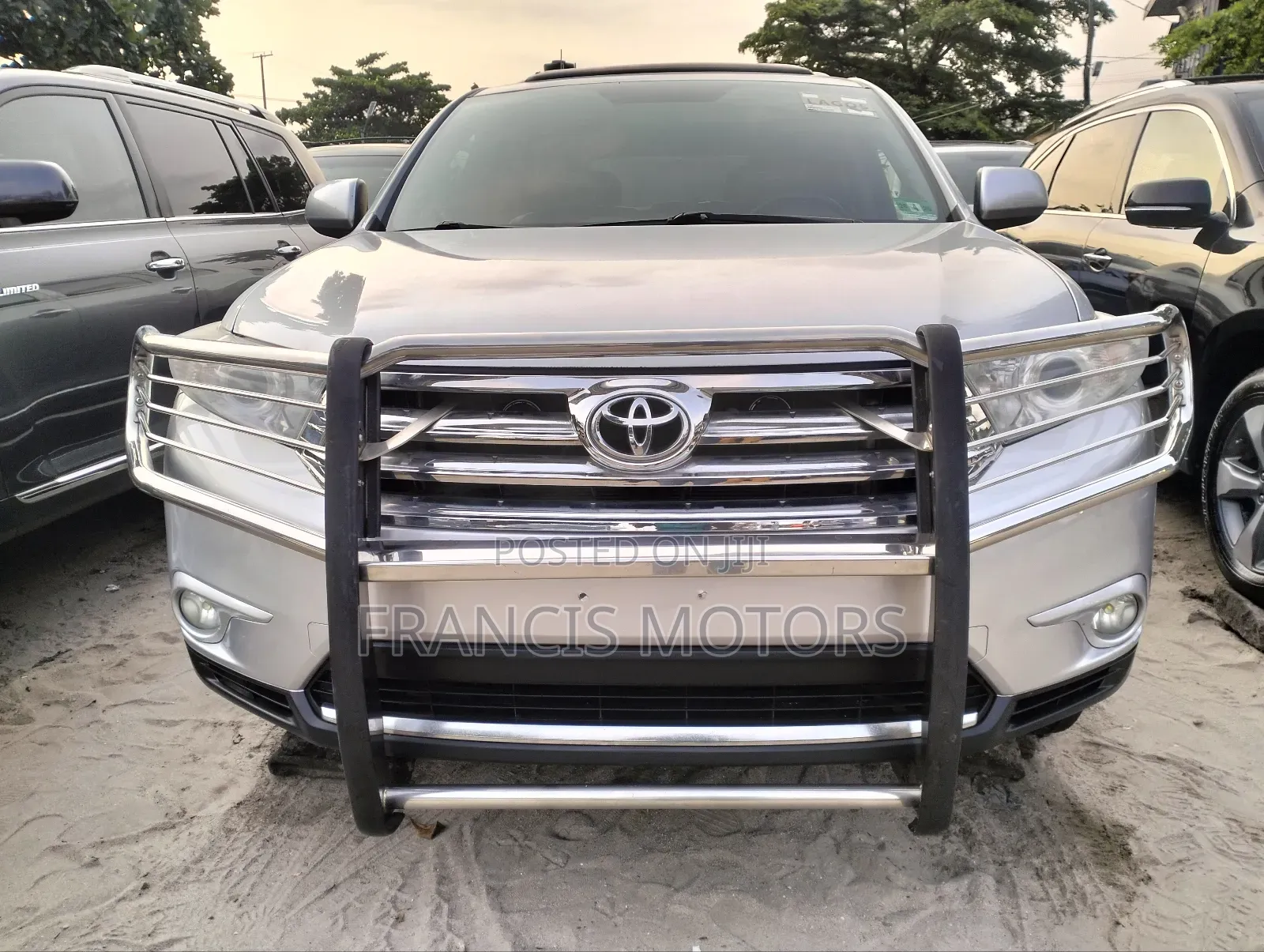 Toyota Highlander 3.5L 4WD 2013 Silver