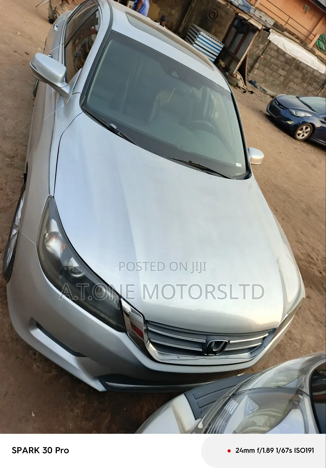 Honda Accord EX 4dr Sedan FWD (2.4L 4cyl 2A) 2013 Silver