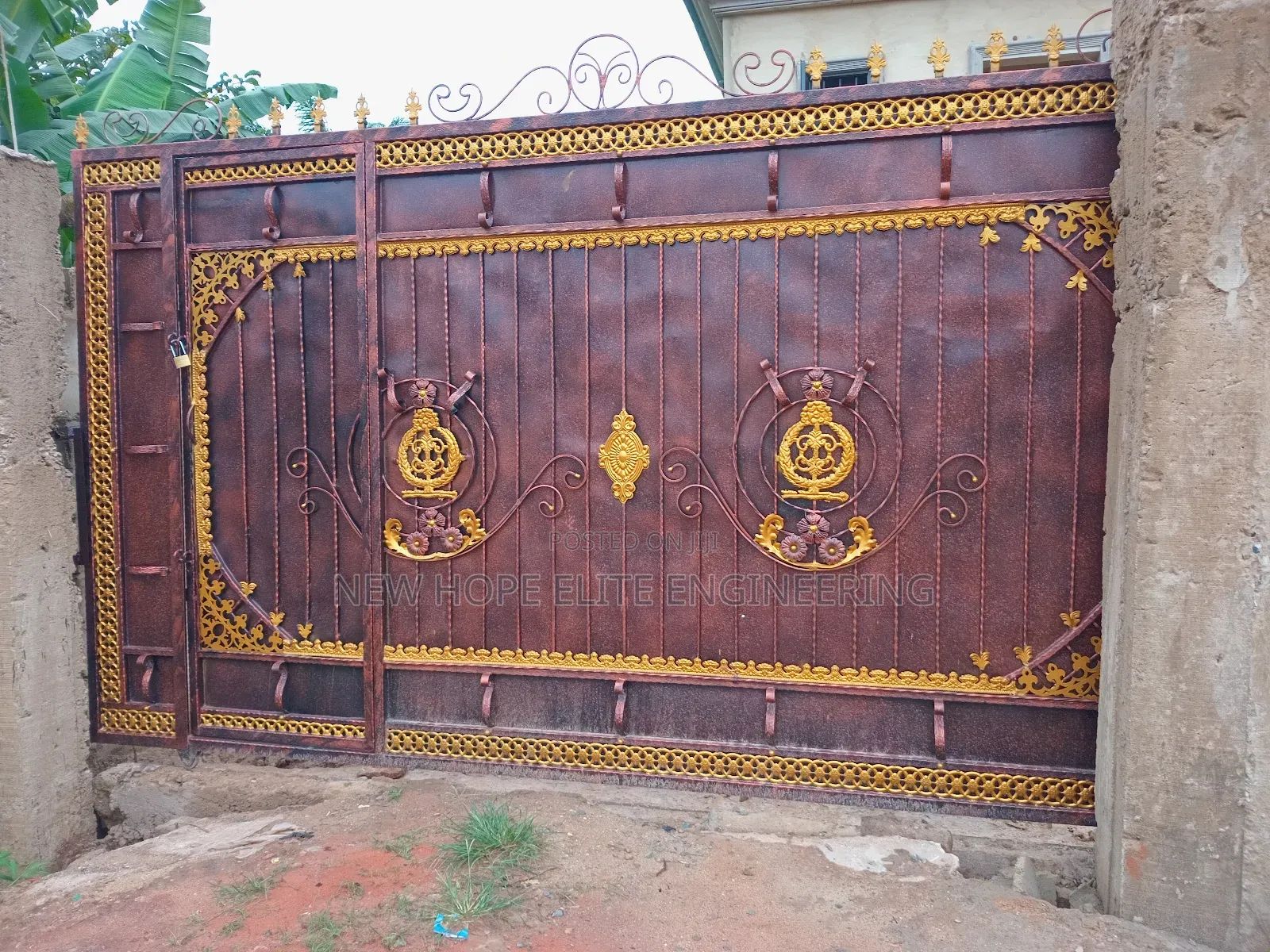 Roling Gate
