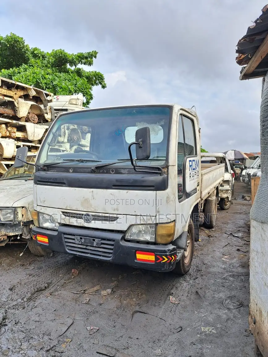 Nissan Cabstar 2010 White
