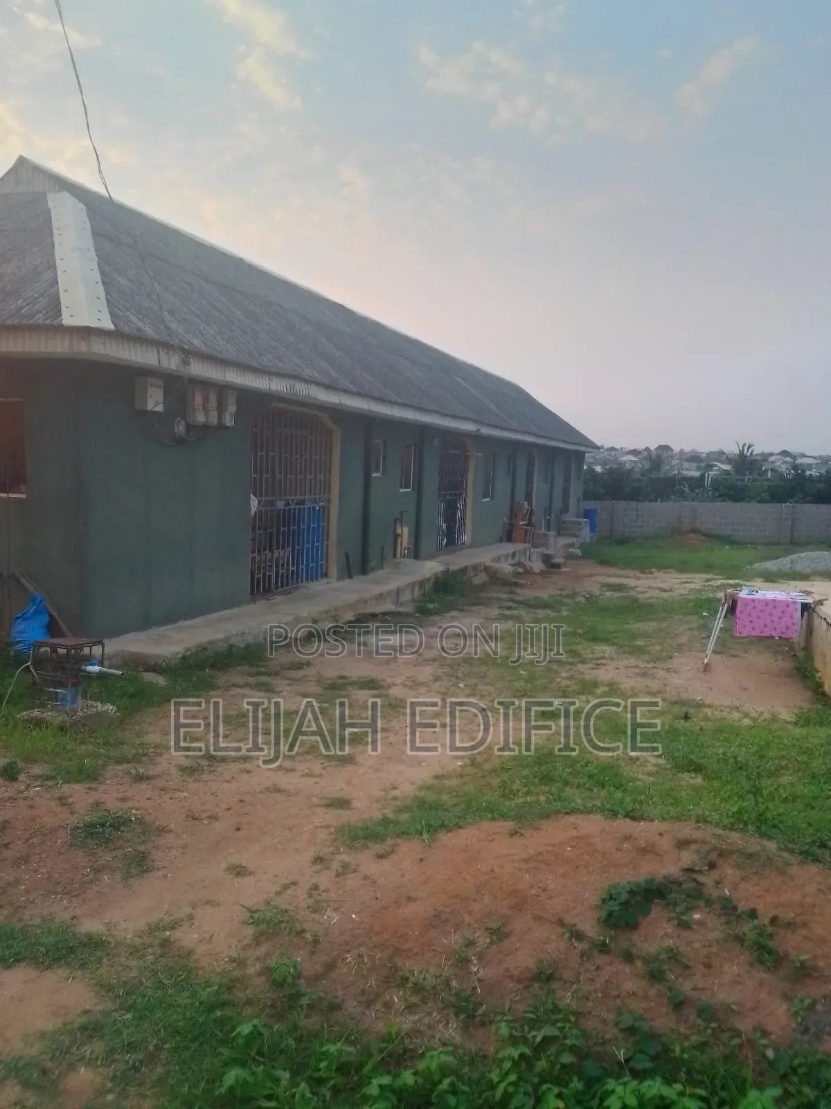 4bdrm Block of Flats in Parkview, Ijede / Ikorodu for sale
