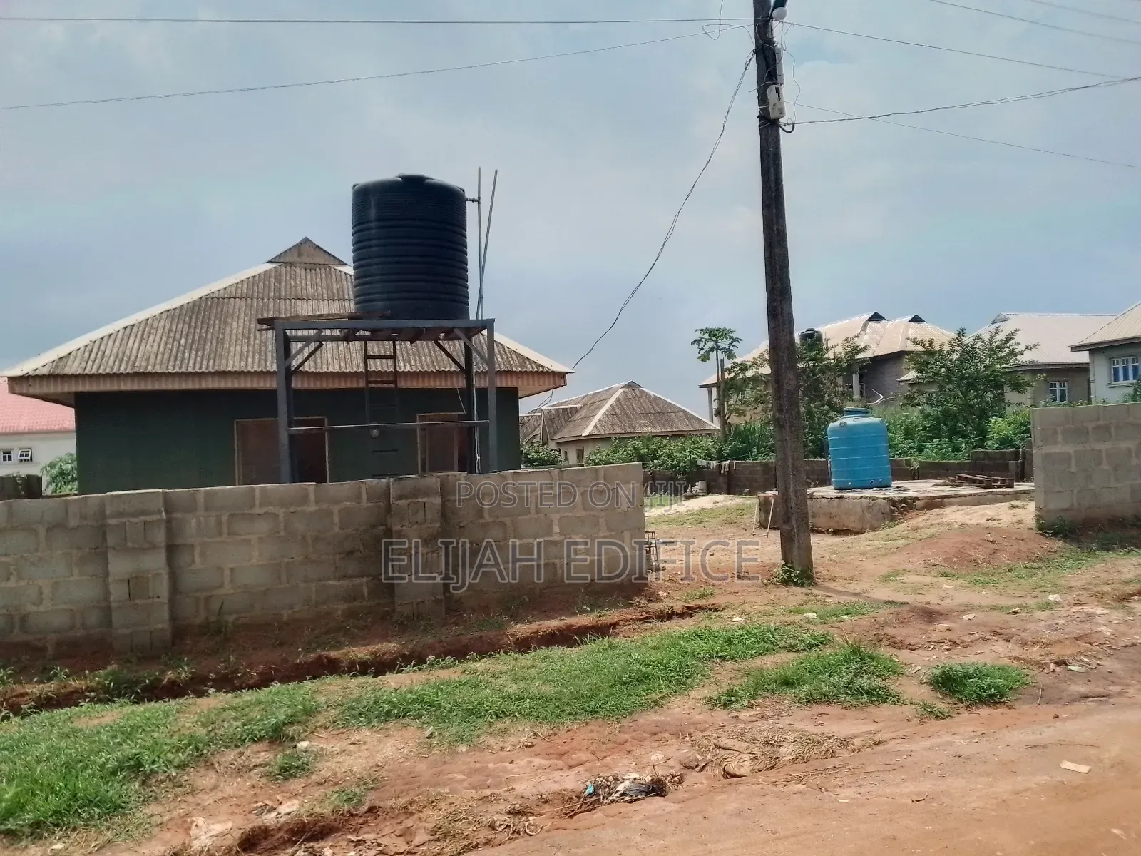 4bdrm Block of Flats in Parkview, Ijede / Ikorodu for sale