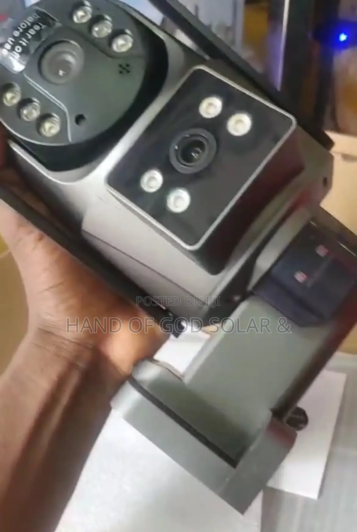 Solar PTZ Dual Lens Camera