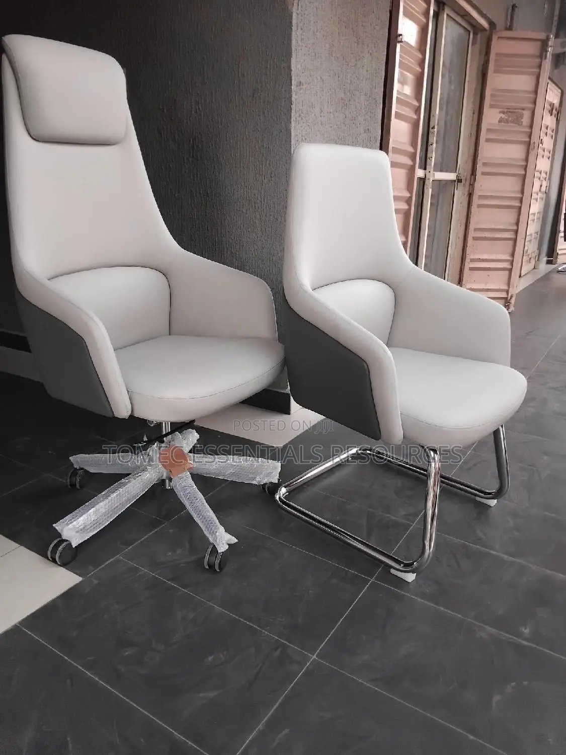 Imported Quality Executive Swivel And Matching Visitor Chair