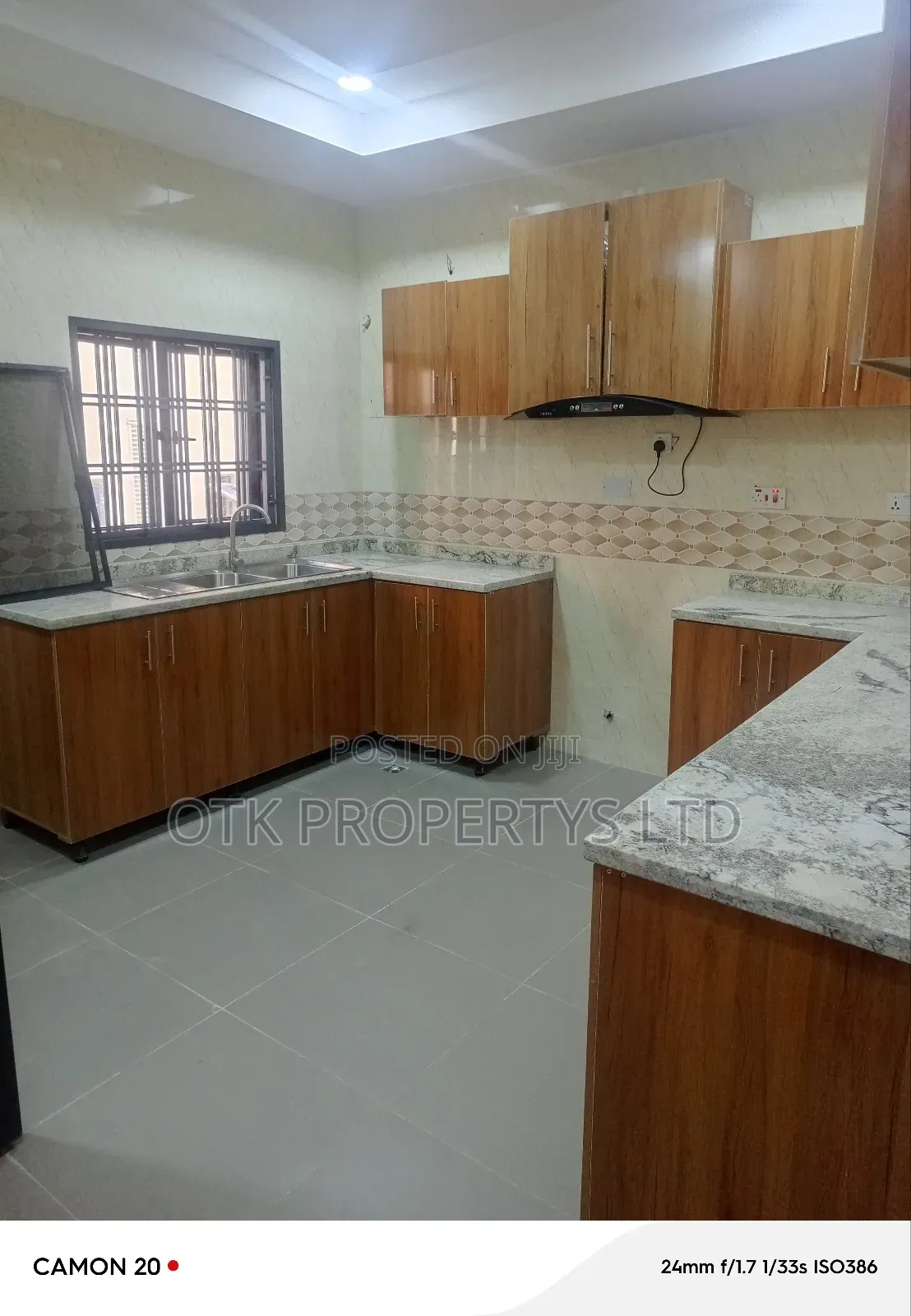 2bdrm Block of Flats in Fo1, Kubwa for rent