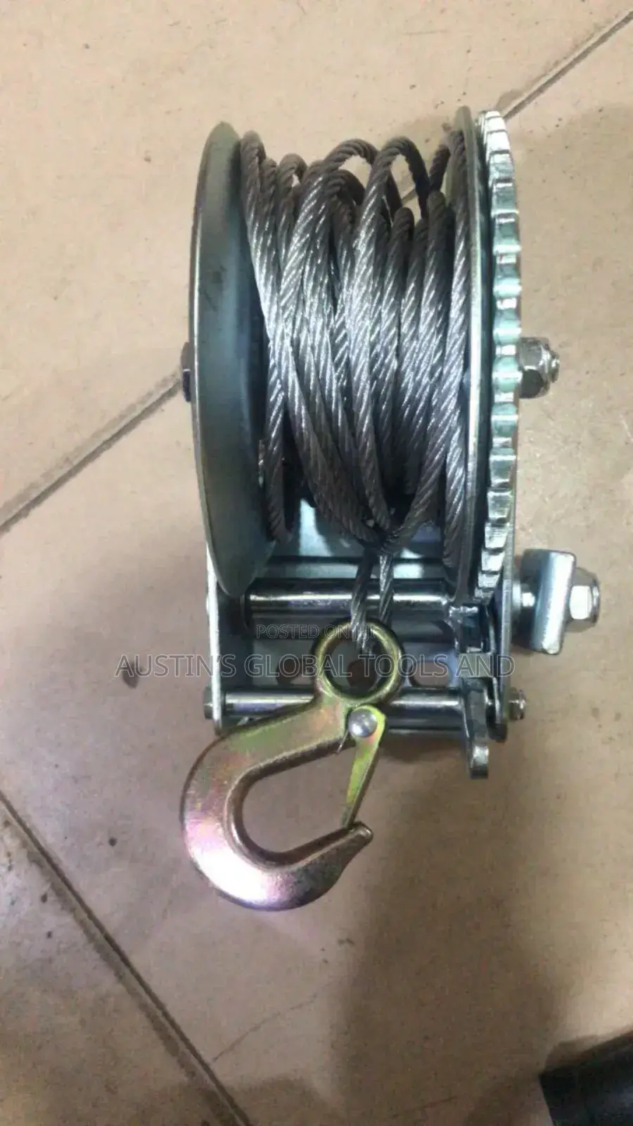 Hand Gear Winch 800lb