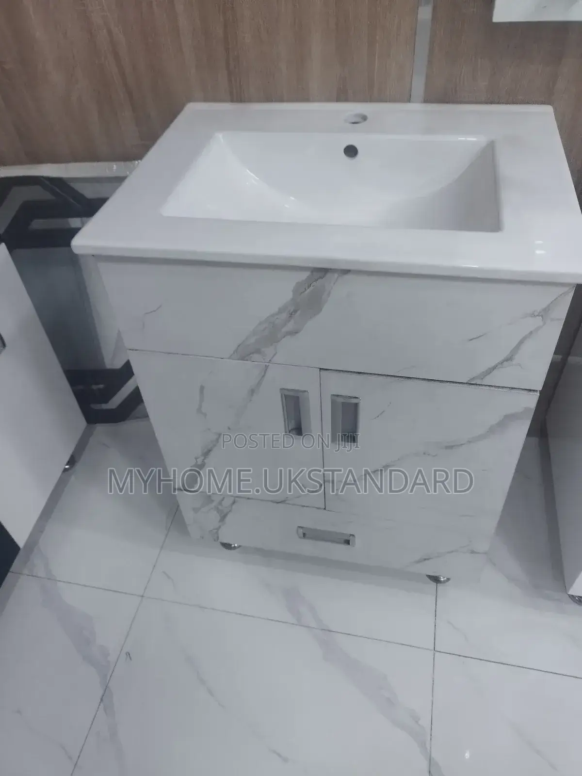 New Model Cabinet Basin