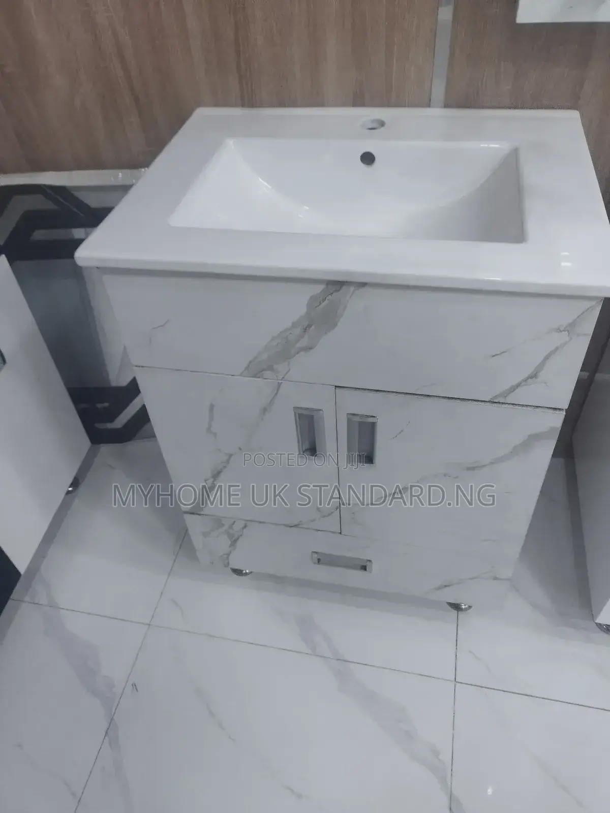 New Model Cabinet Basin