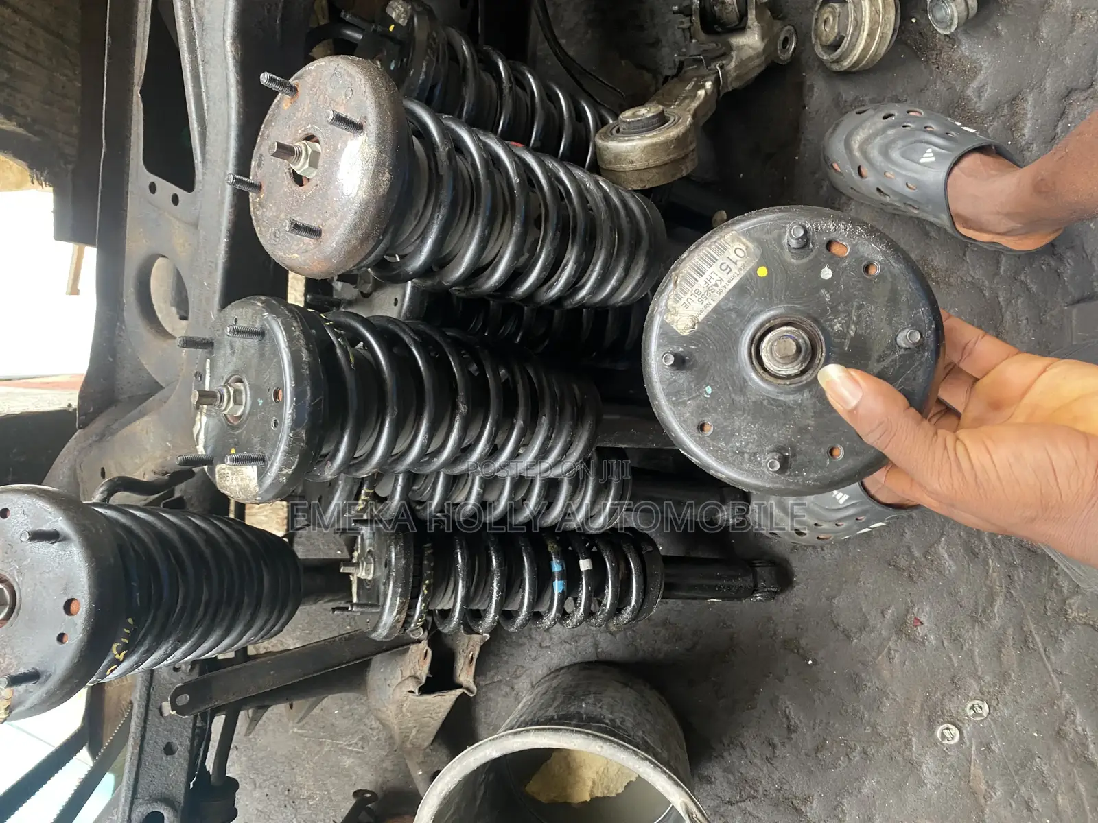 Front and Back Shocks Absorbers Jaguar Xj
