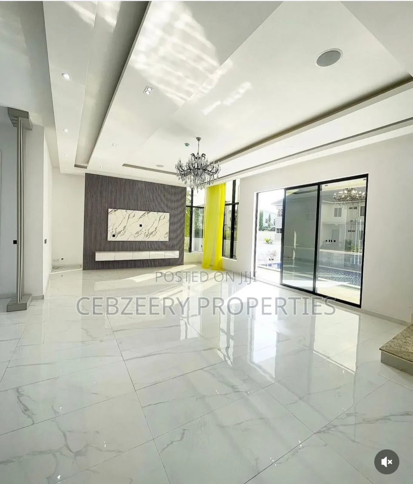 5bdrm Duplex in Osapa london for sale