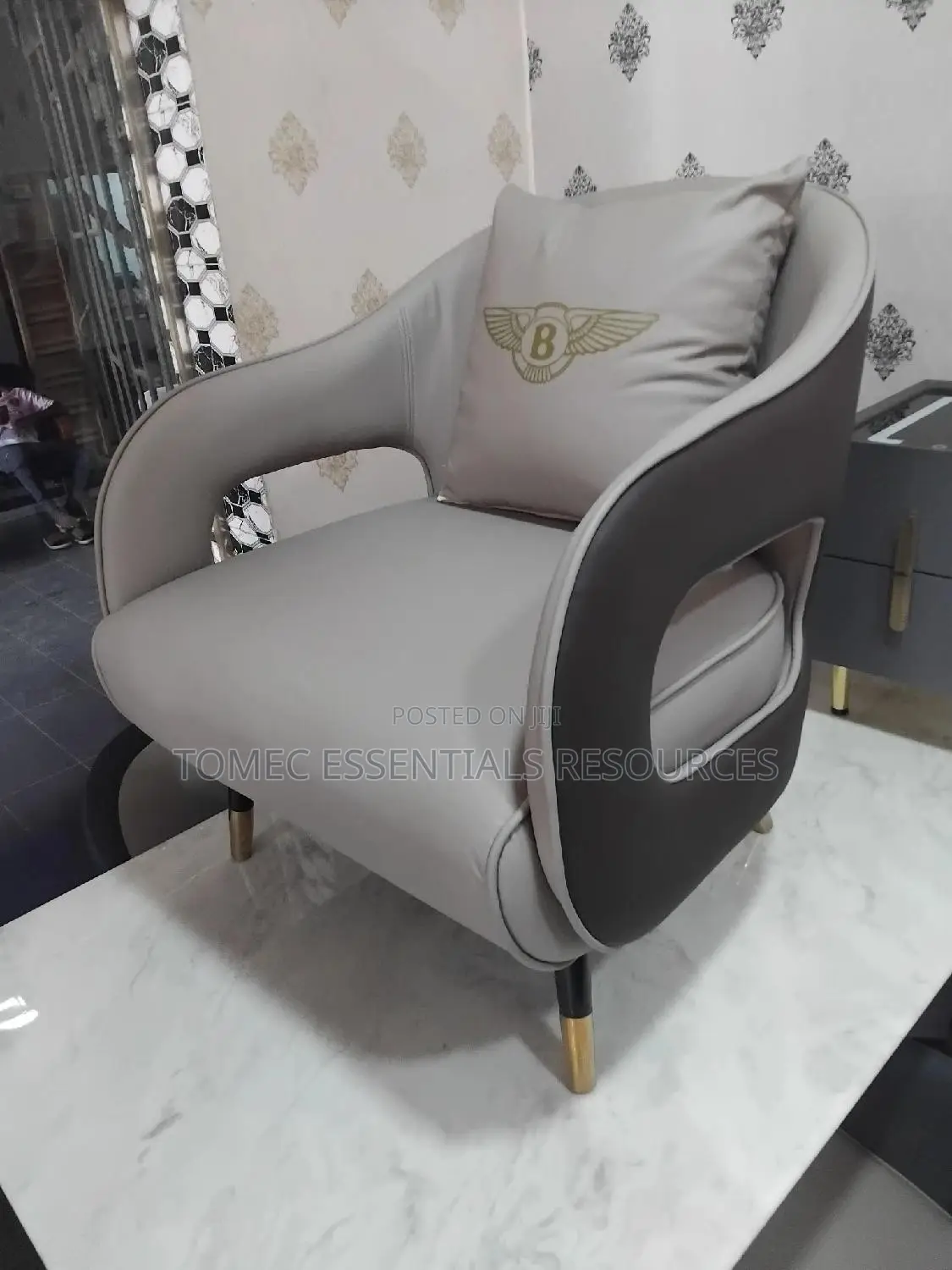 Imported Quality Accent Chair For Office Receptions, Hotels