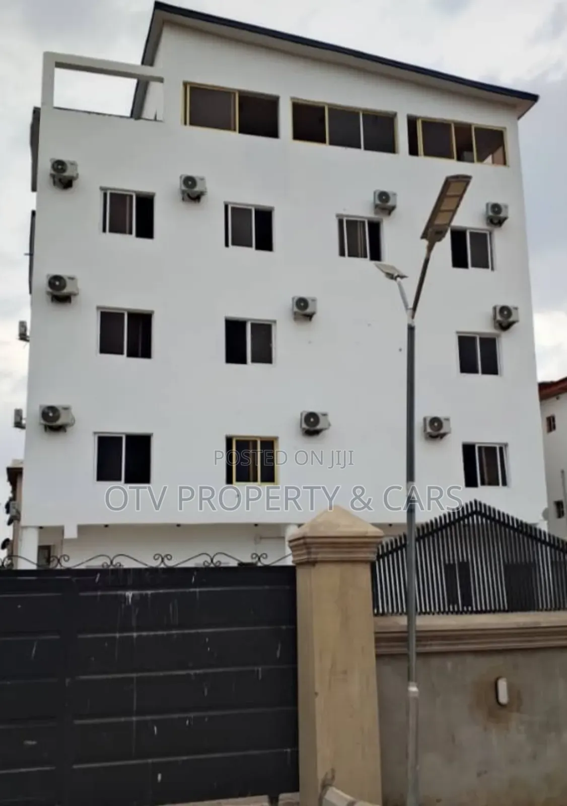 Strategic Fully Furnished 18- Rooms 2 Suite Hotel for Sale