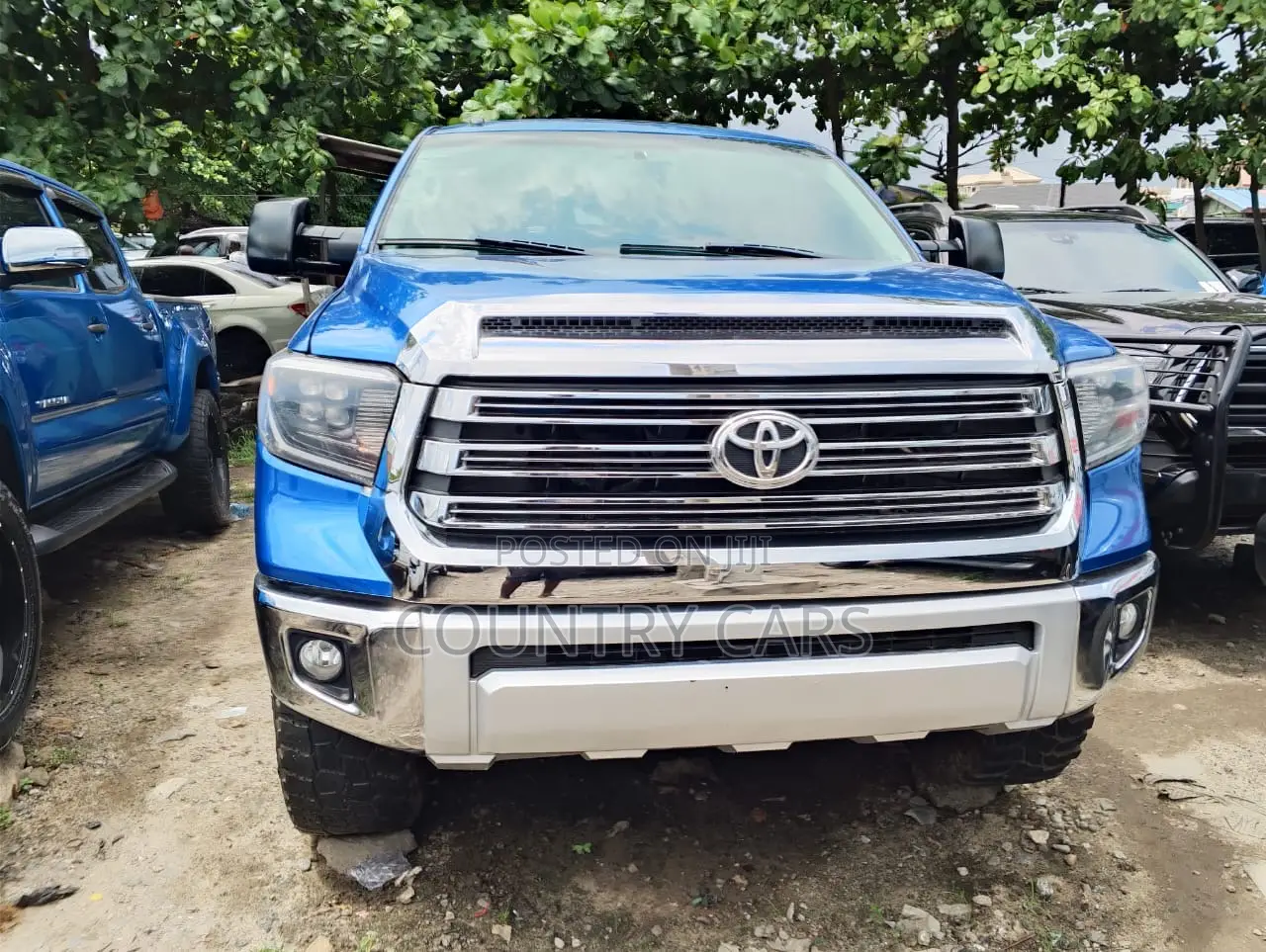 Toyota Tundra 2016 Blue