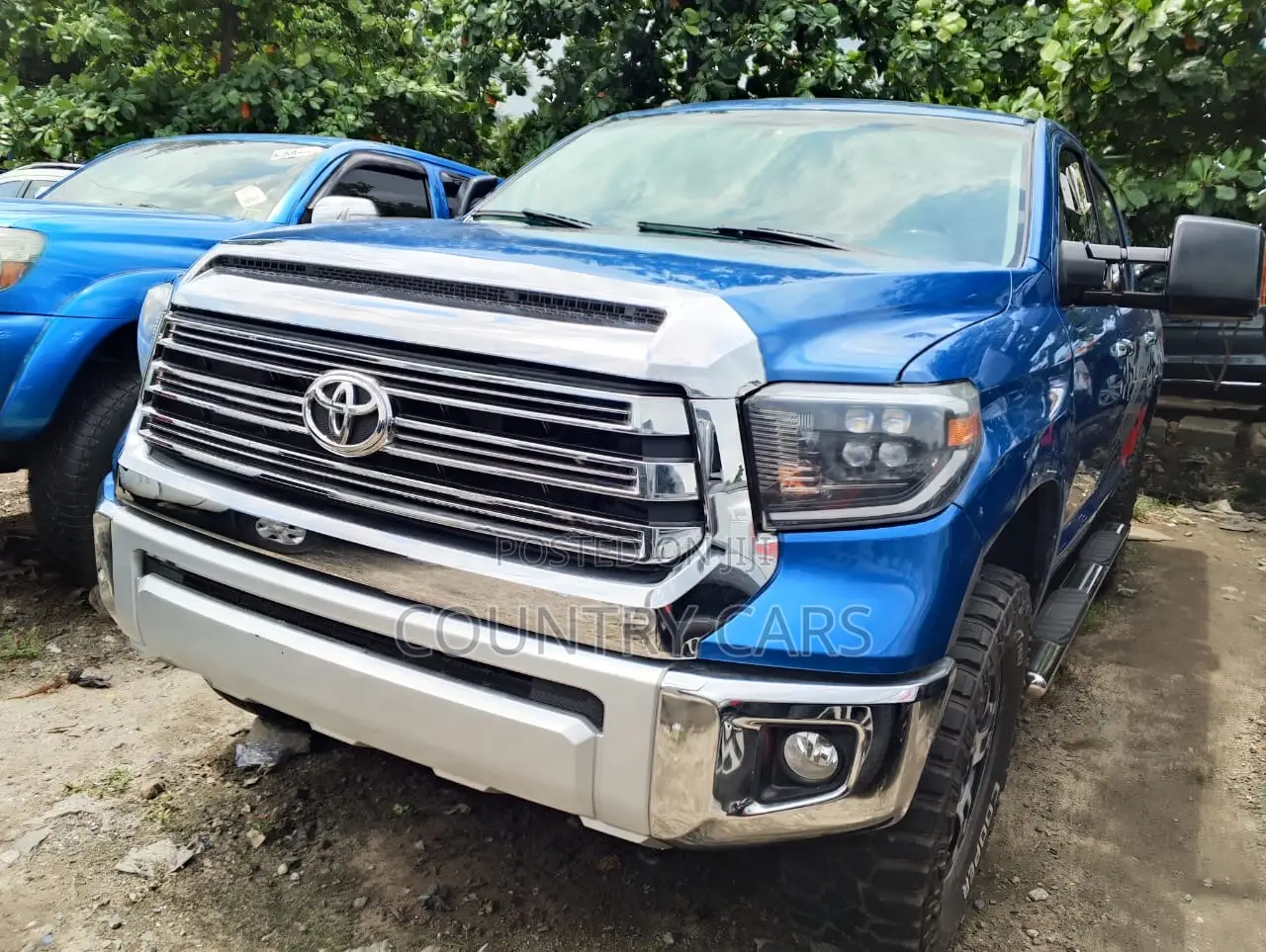 Toyota Tundra 2016 Blue