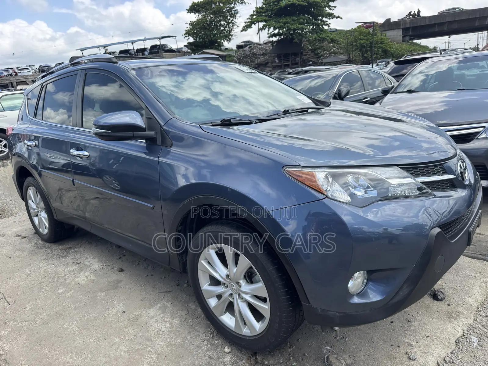 Toyota RAV4 Limited 4dr SUV (2.5L 4cyl 6A) 2014 Blue